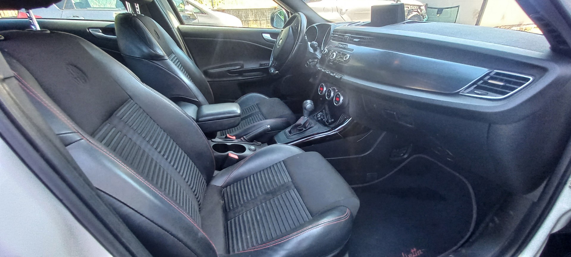 ALFA ROMEO Giulietta 1.4 MultiAir Progression TCT-image-13