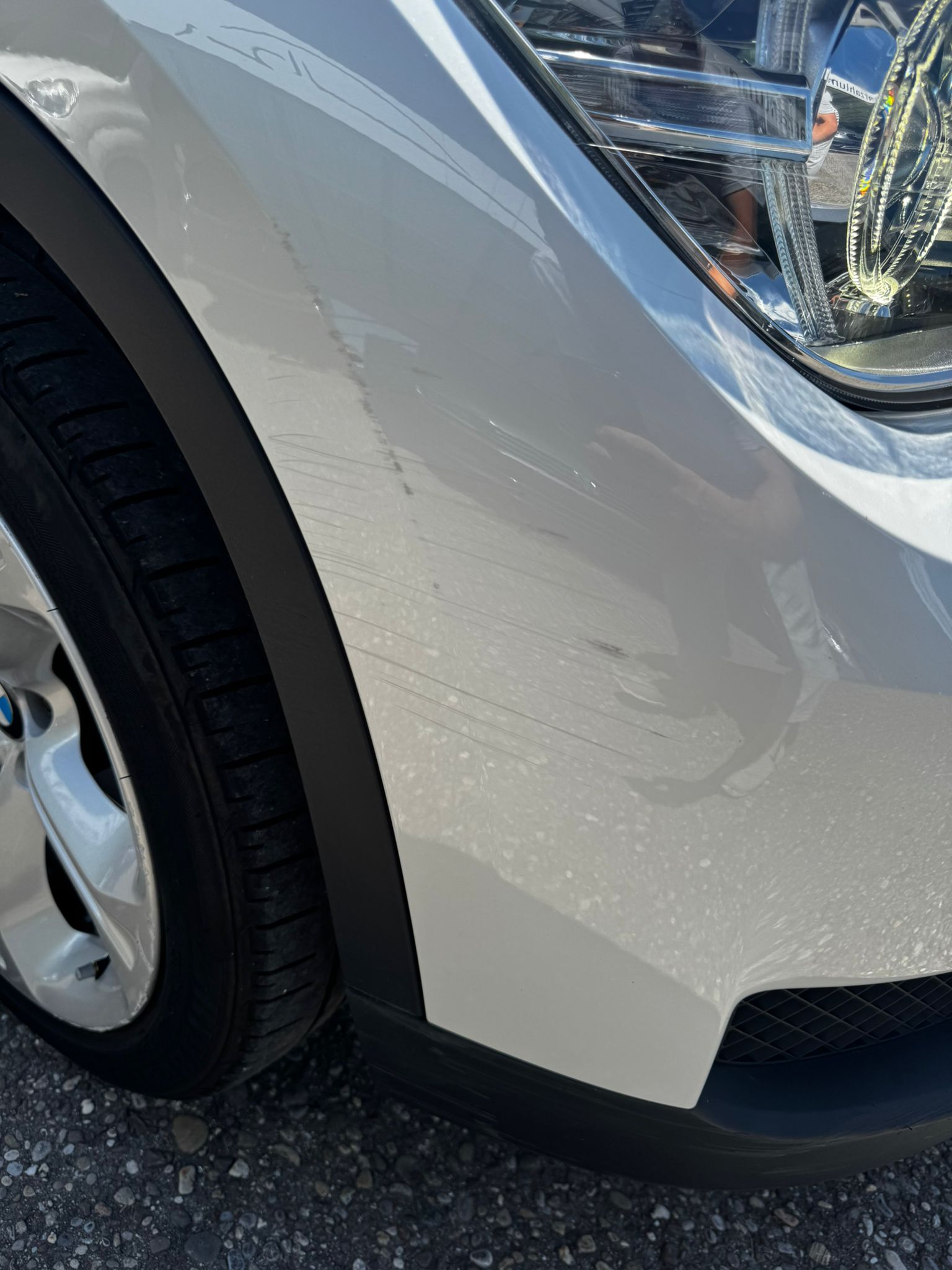 BMW X1 xDrive 20i Steptronic-image-13