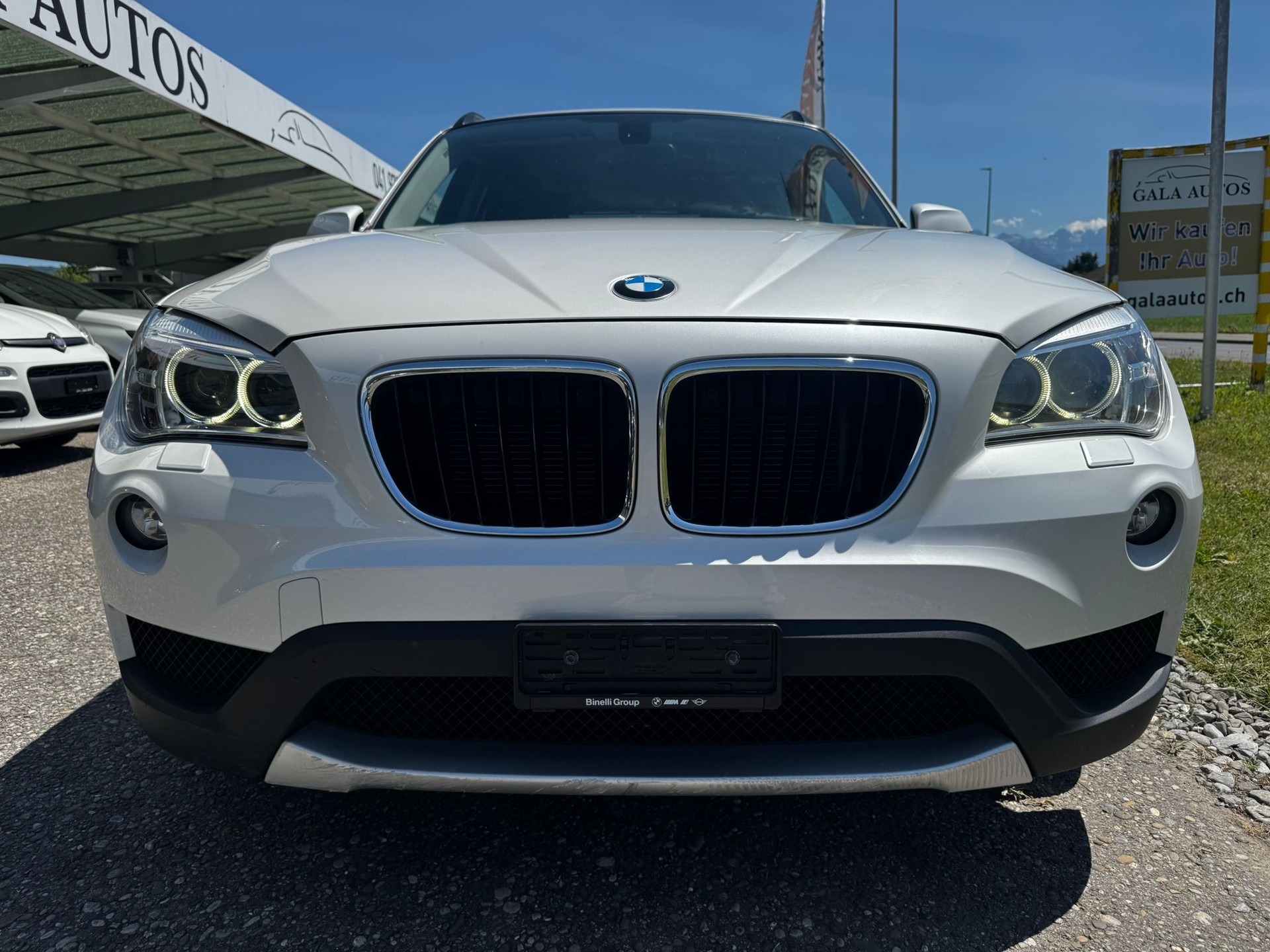 BMW X1 xDrive 20i Steptronic-image-1