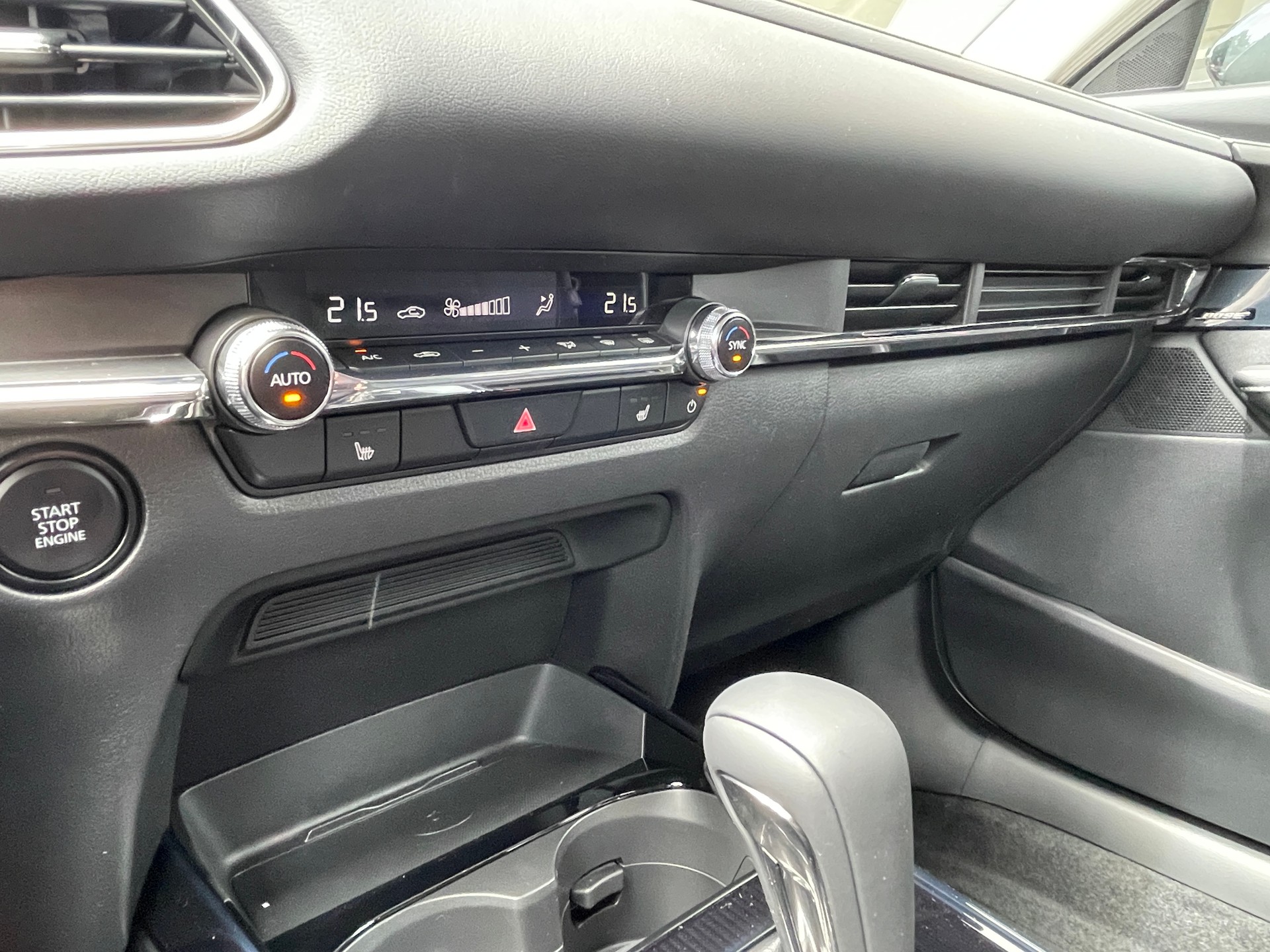 MAZDA CX-30 SKYACTIV-G 140 M Hybrid Centre Line FWD AT-image-11