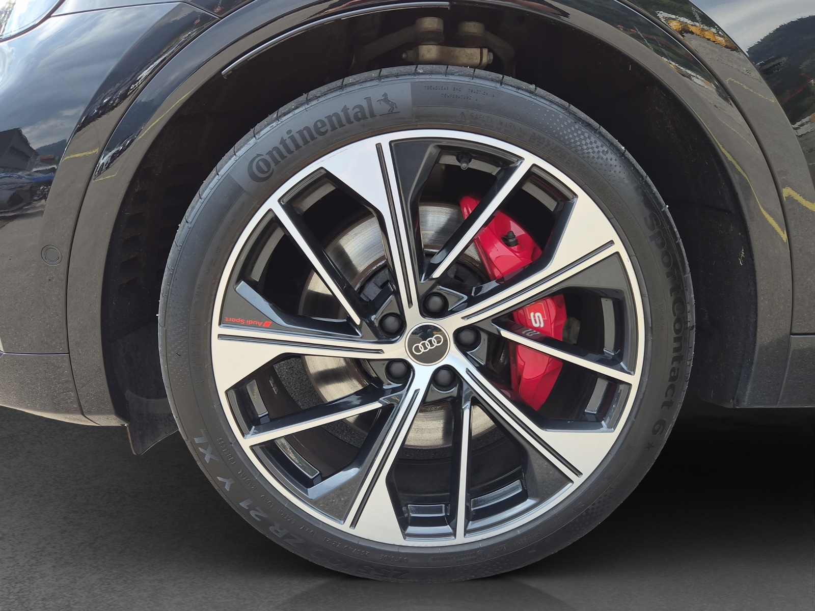 AUDI SQ5 Sportback TDI quattro tiptronic-image-11