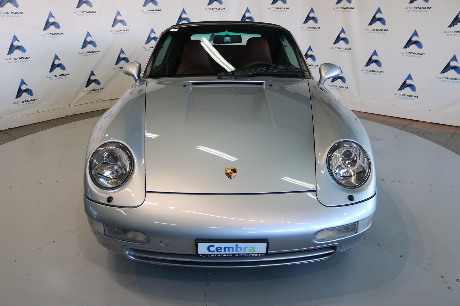 PORSCHE 911 Carrera 4 Cabrio-image-1
