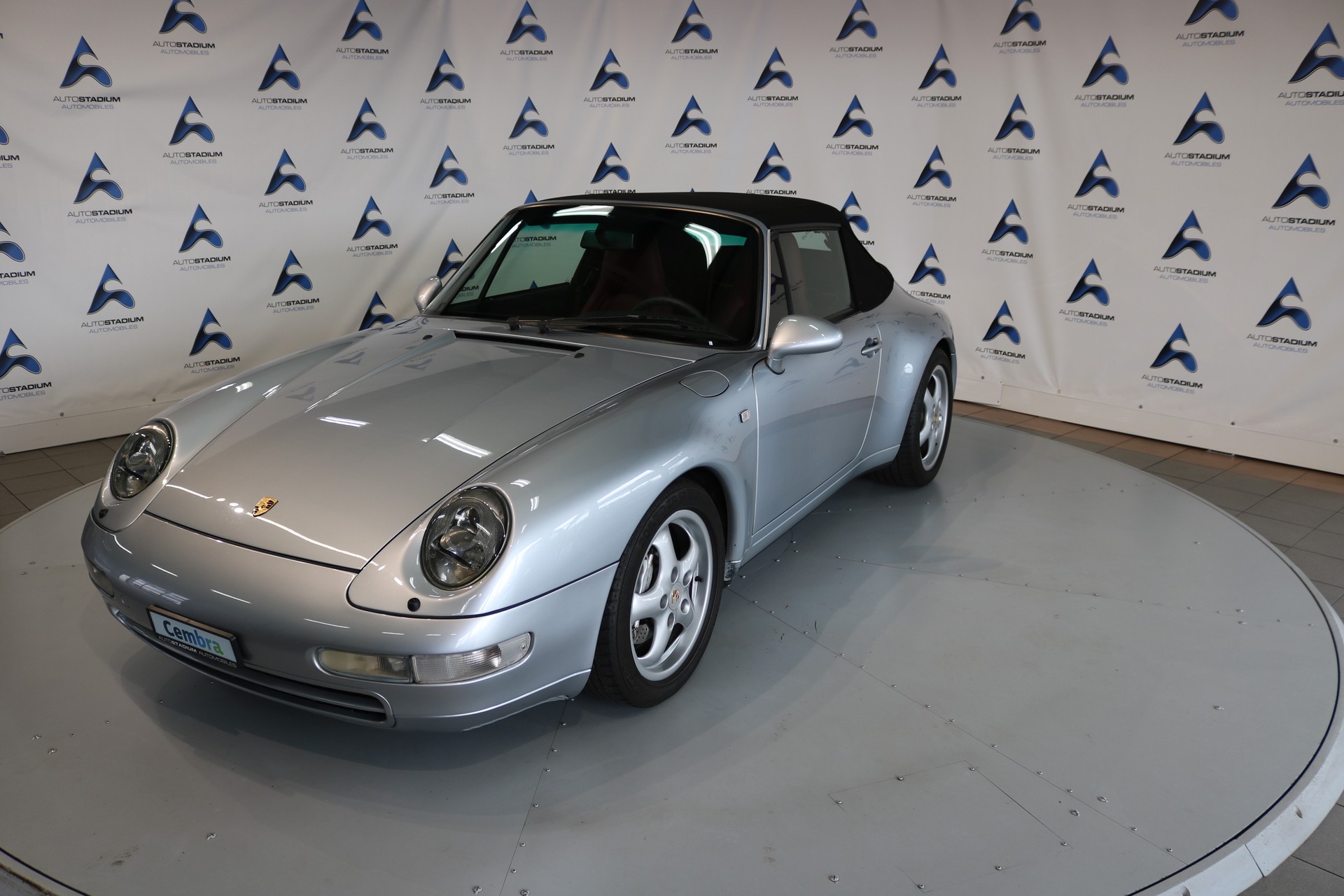 PORSCHE 911 Carrera 4 Cabrio-image-8