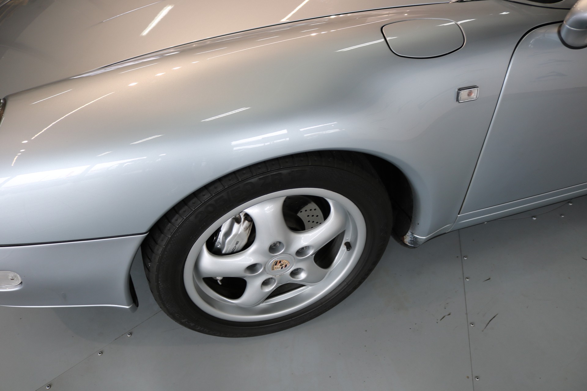 PORSCHE 911 Carrera 4 Cabrio-image-20