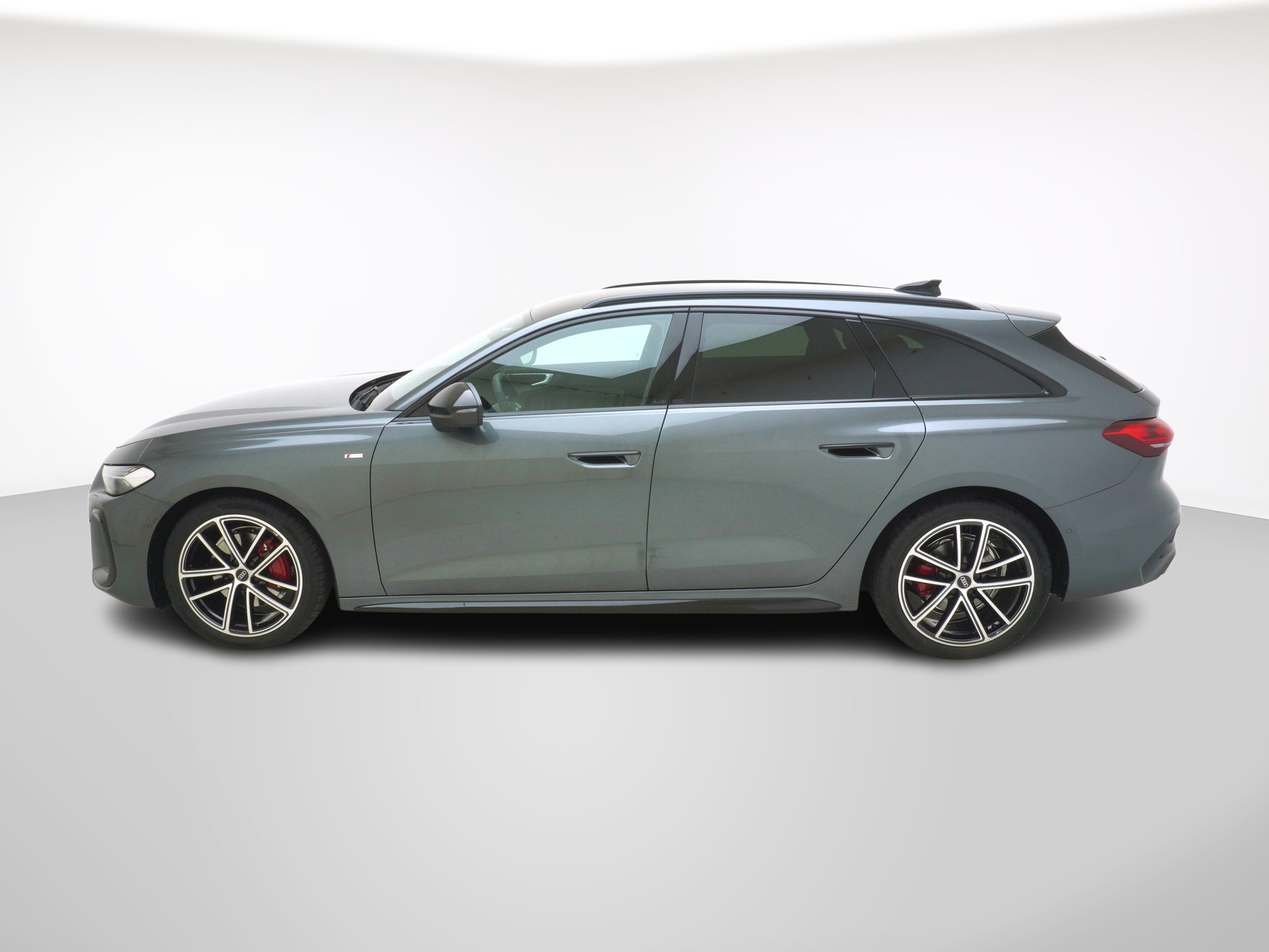AUDI A5 Avant 2.0 40 TFSi S line quattro S-Tronic-image-1
