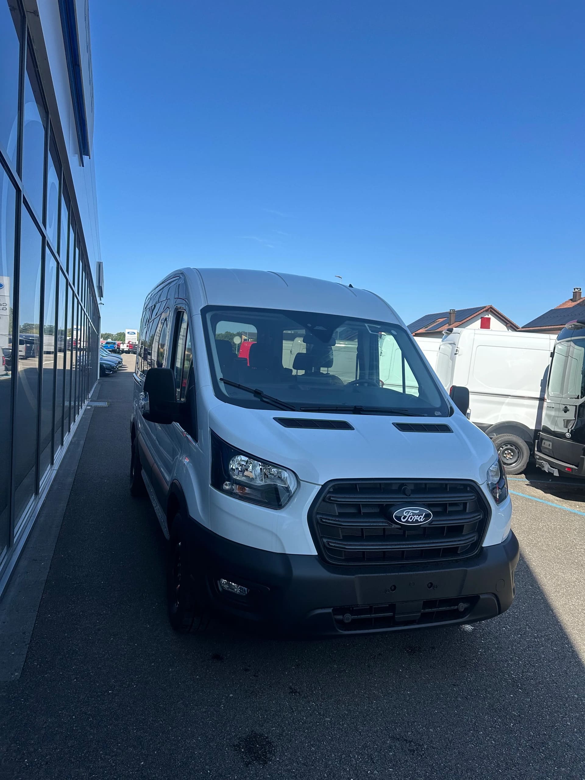 FORD Transit combi 350 L2 2.0 EcoBl Trend/130CV/Aut/FWD-image-7