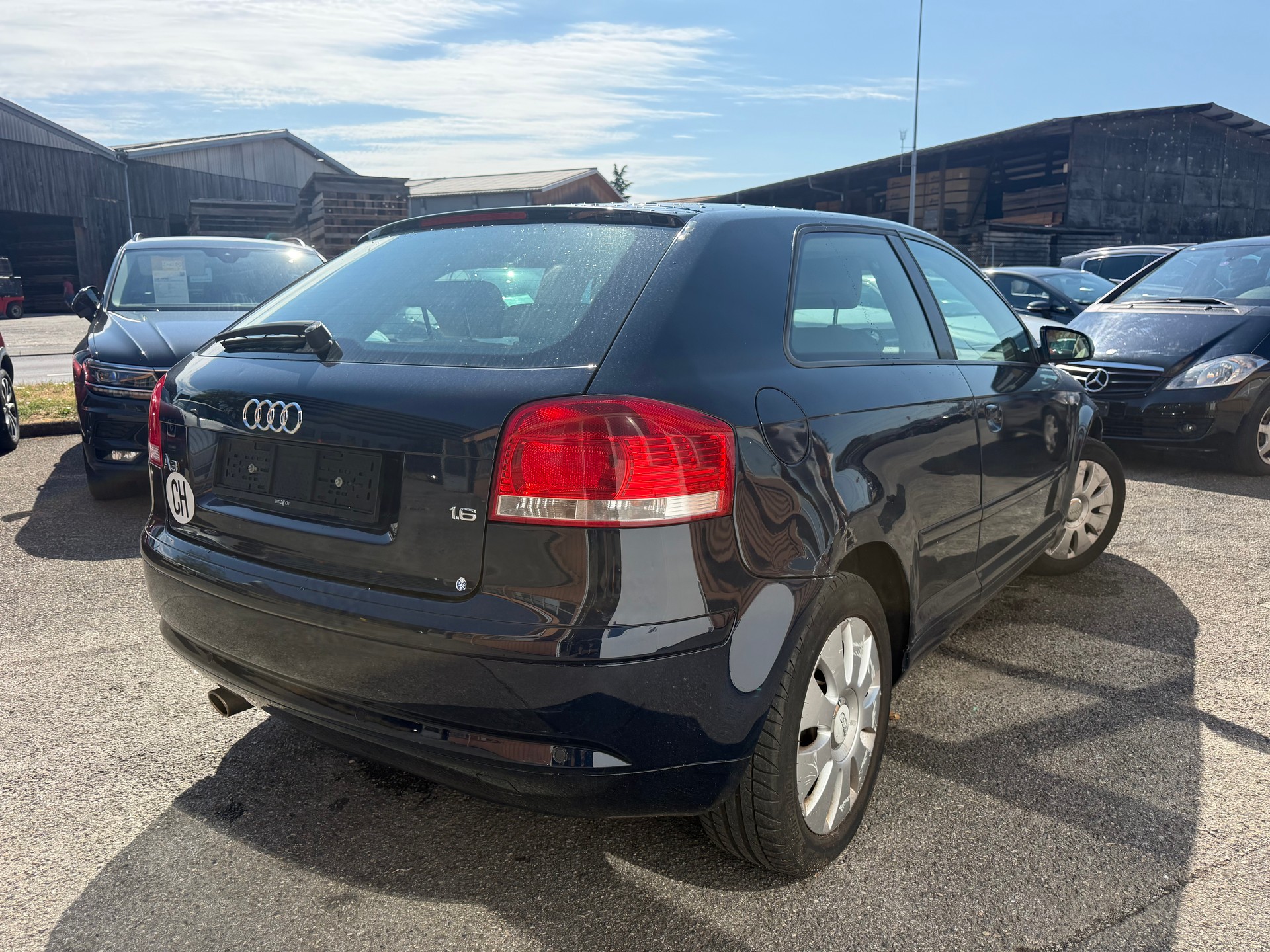 AUDI A3 1.6 Ambition-image-3
