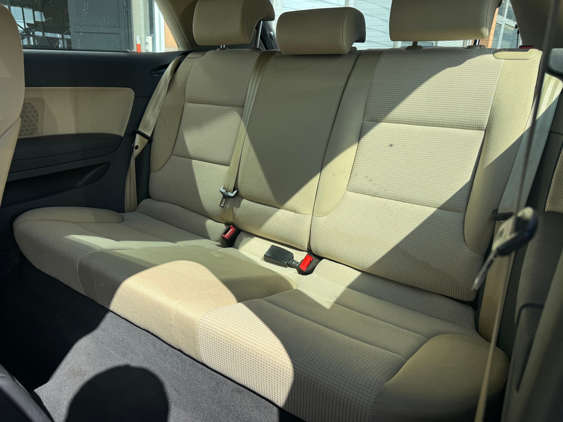 AUDI A3 1.6 Ambition-image-5
