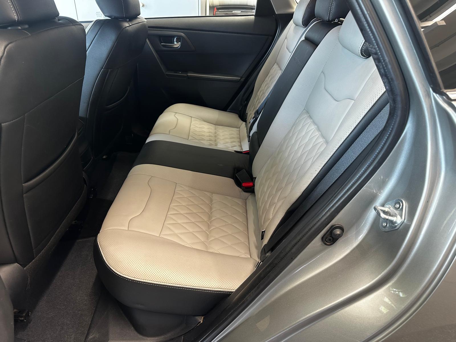 TOYOTA Auris Touring Sports 1.8 HSD Terra-image-10