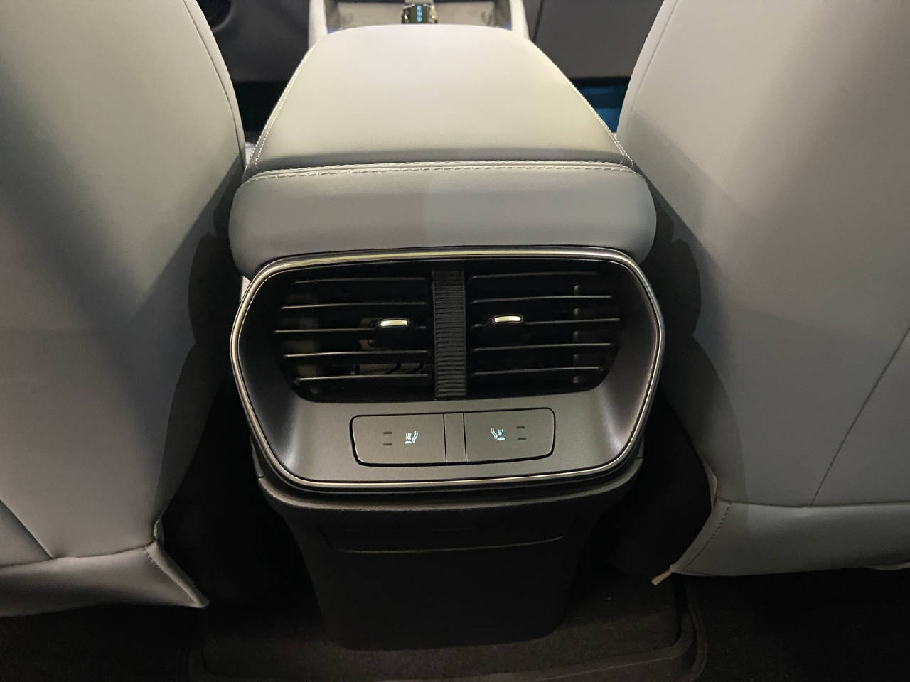 BYD Sealion 7 Excellence AWD-image-13