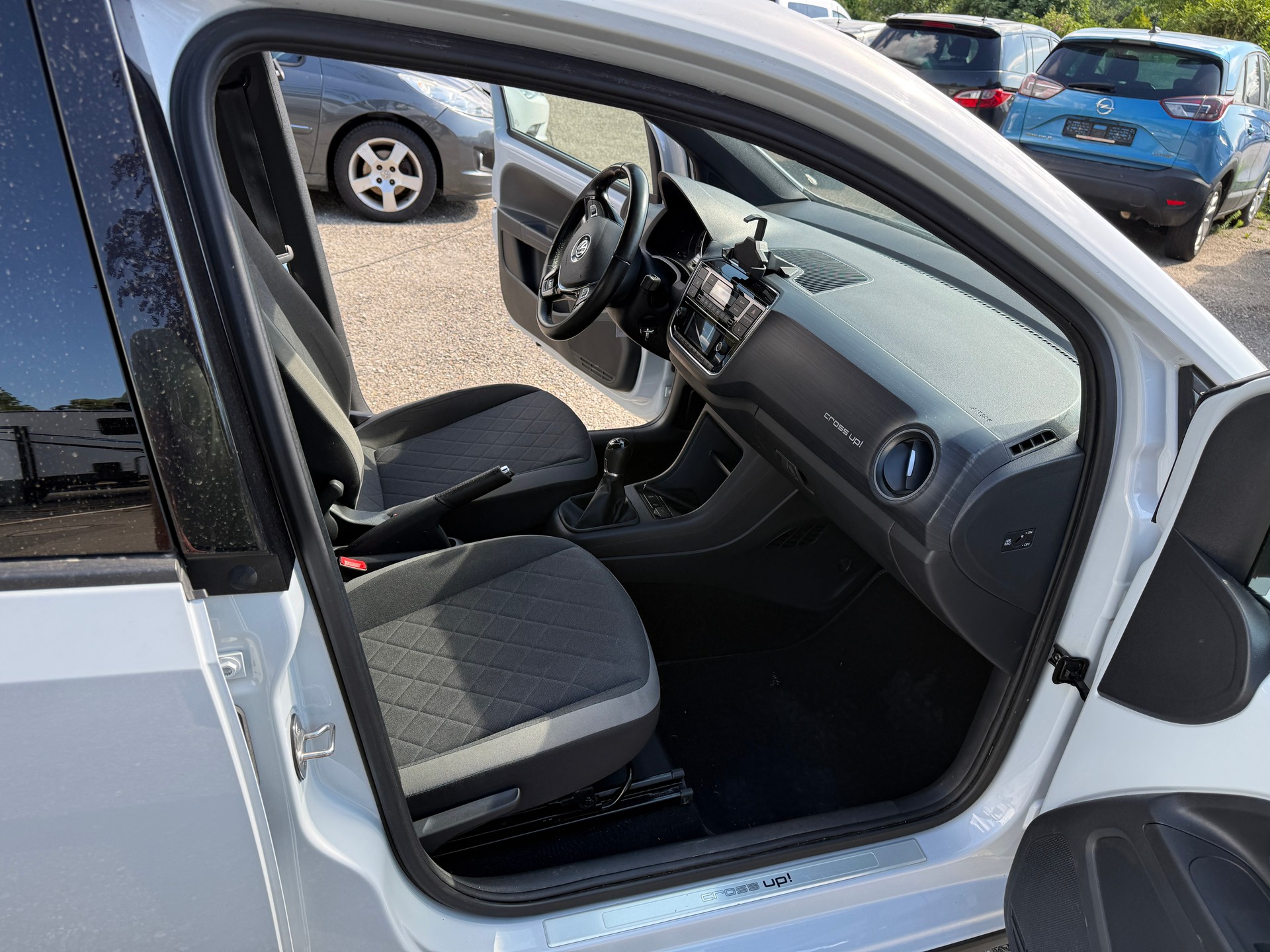 VW CrossUp 1.0 TSI-image-7
