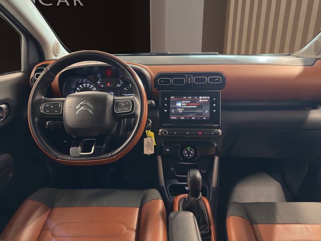 CITROEN C3 Aircross 1.2i PureTech Shine-image-4