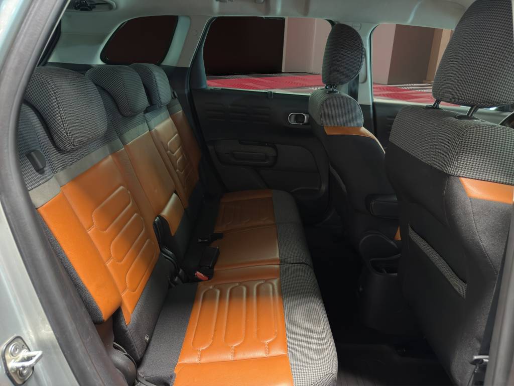 CITROEN C3 Aircross 1.2i PureTech Shine-image-7