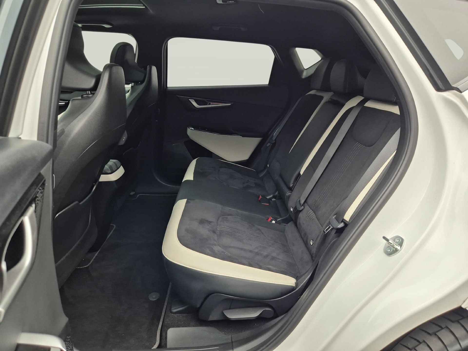 KIA EV6 77 kWh GT-Line 4x4 / Jetzt Leasing ab 0.99%-image-4