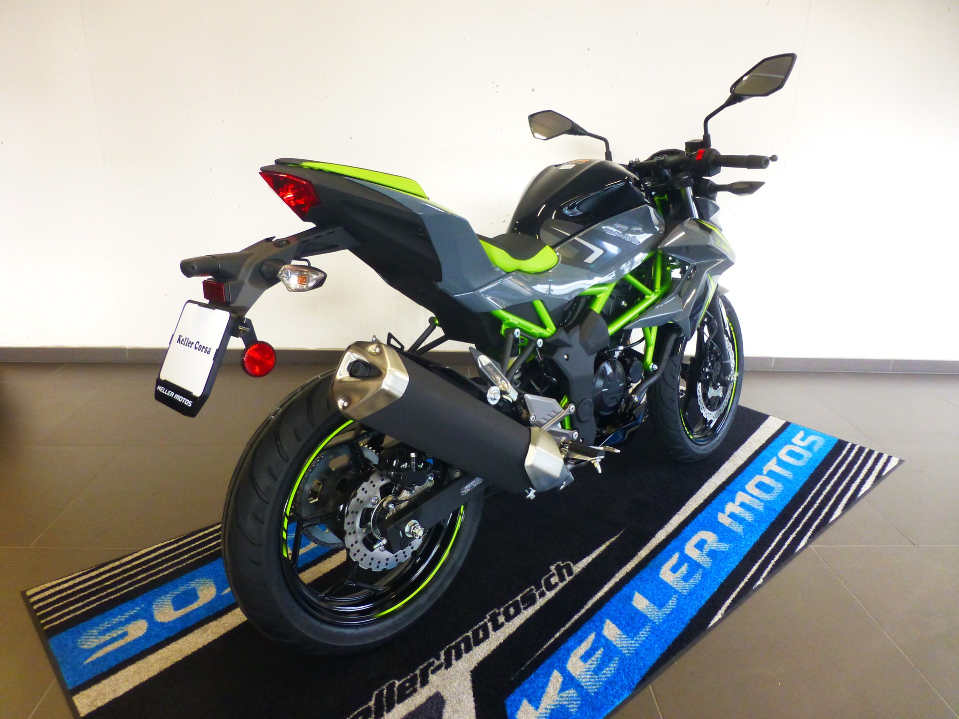 KAWASAKI Z 125-image-13