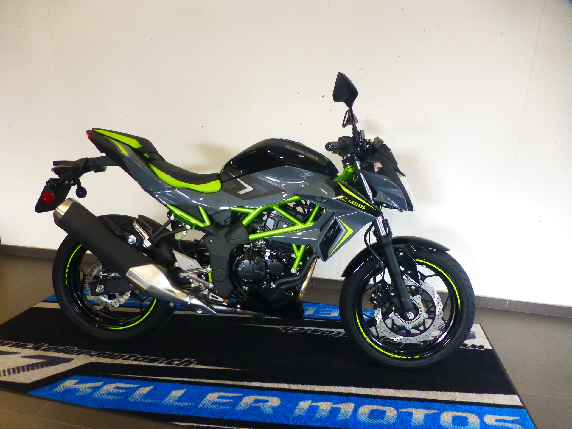 KAWASAKI Z 125-image-8