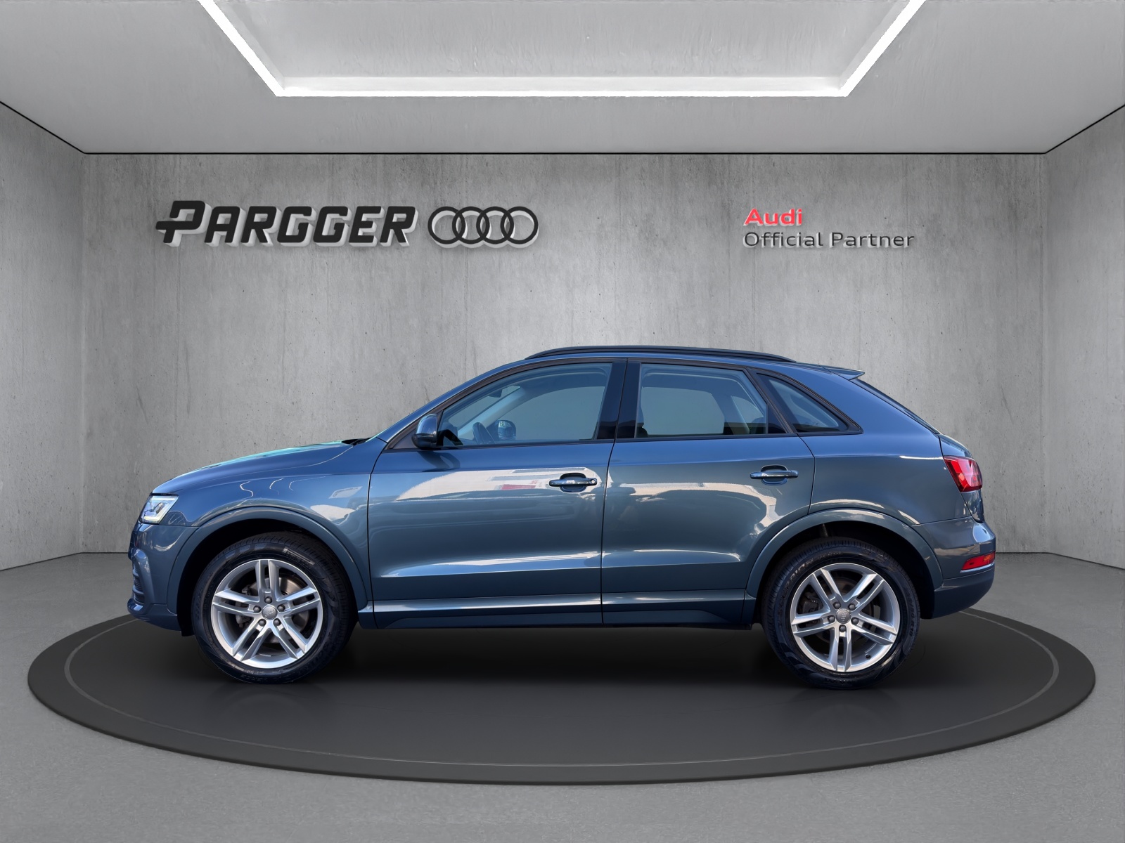 AUDI Q3 2.0 TDI sport quattro S-tronic-image-2