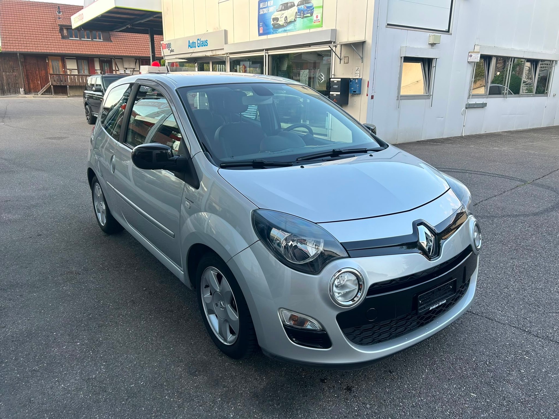 RENAULT Twingo 1.2 16V Liberty-image-10