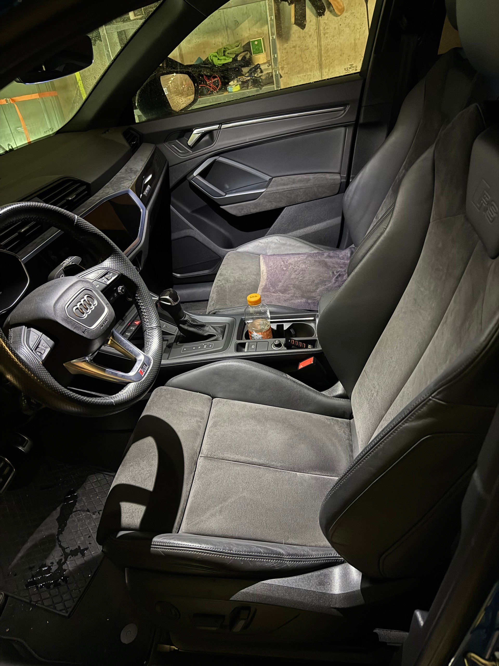 AUDI 2.5 TFSI quattro S-Tronic-image-3