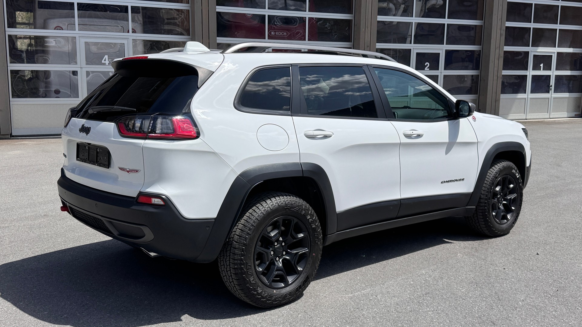 JEEP 2.0 T Trailhawk AWD-image-3