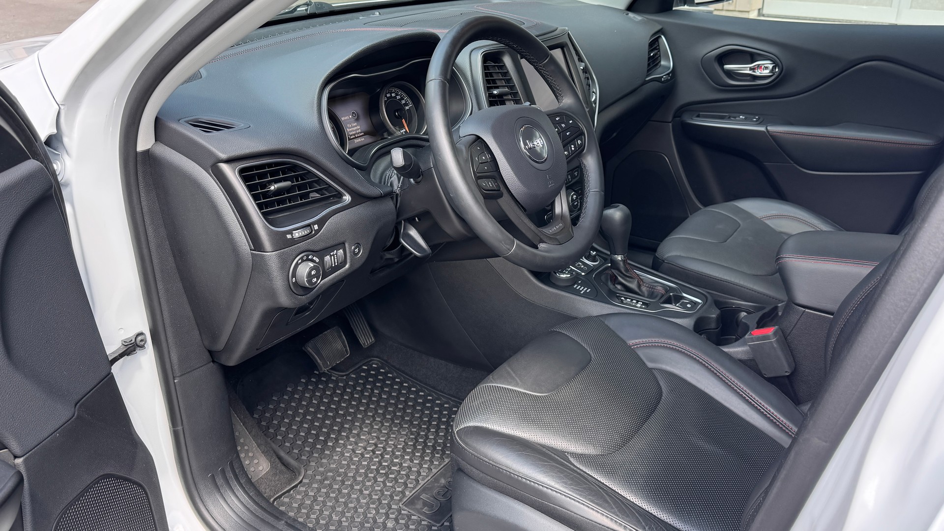JEEP 2.0 T Trailhawk AWD-image-9