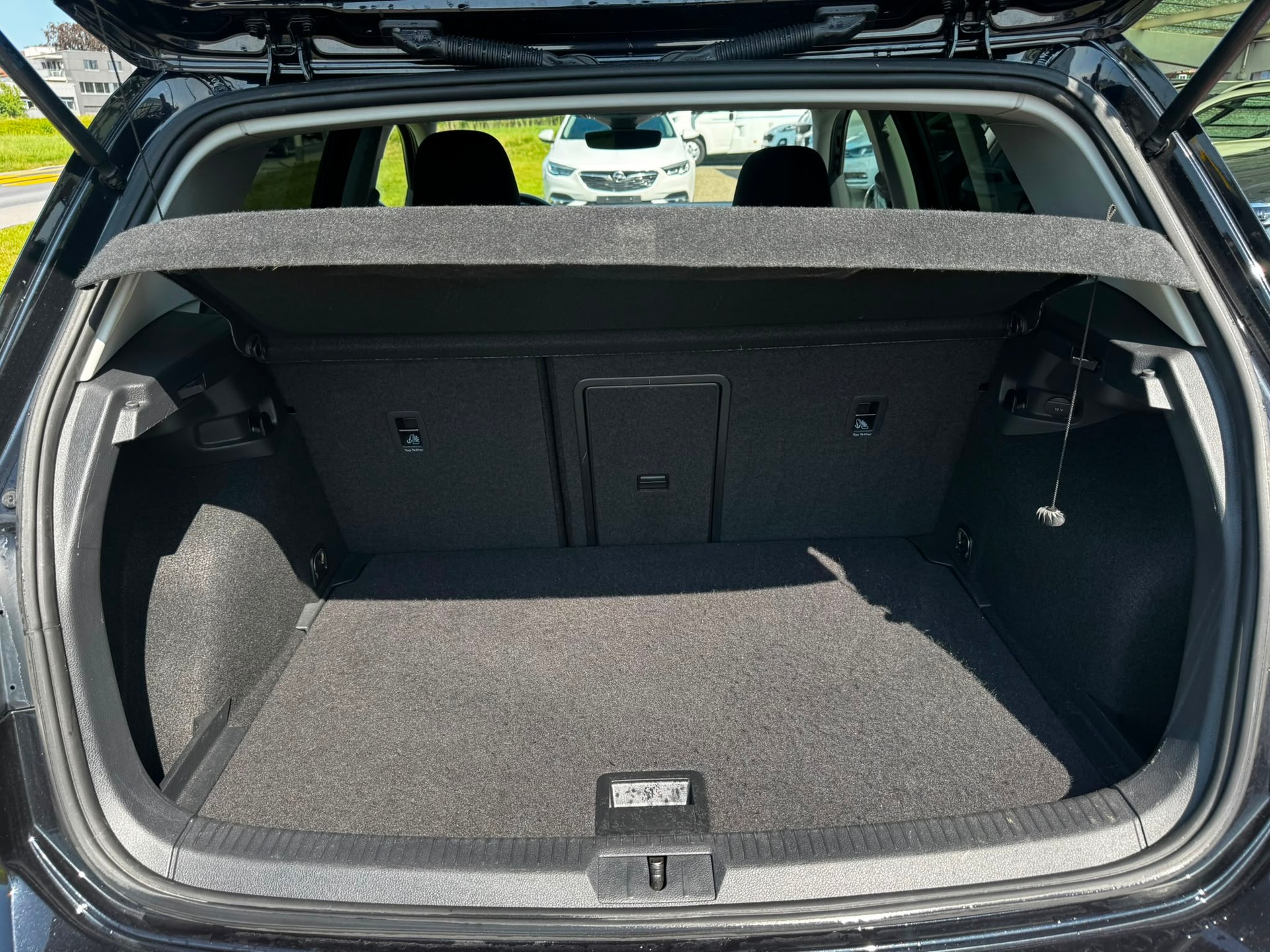 VW Golf 1.5 TSI EVO Comfortline DSG-image-12