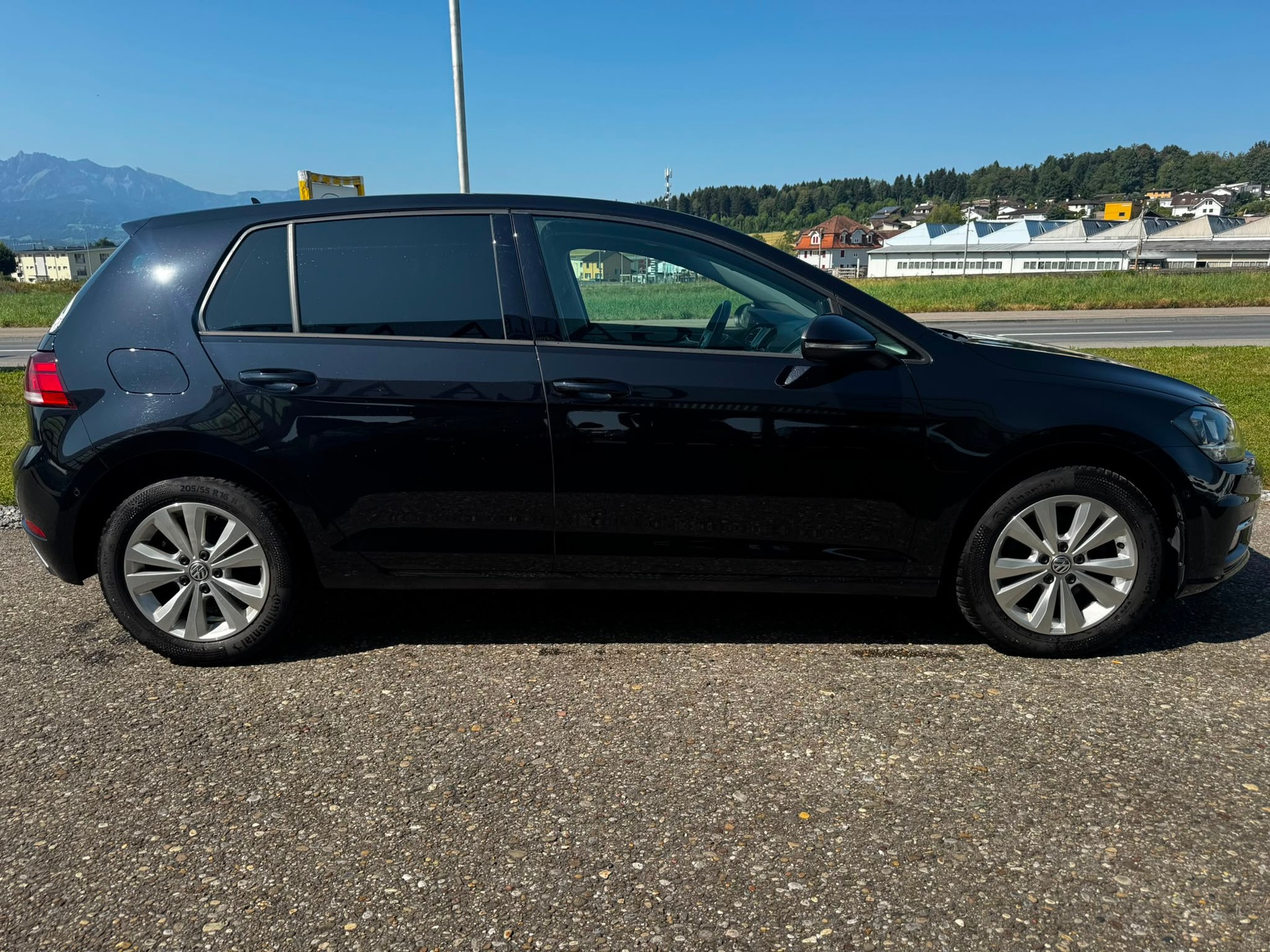VW Golf 1.5 TSI EVO Comfortline DSG-image-3
