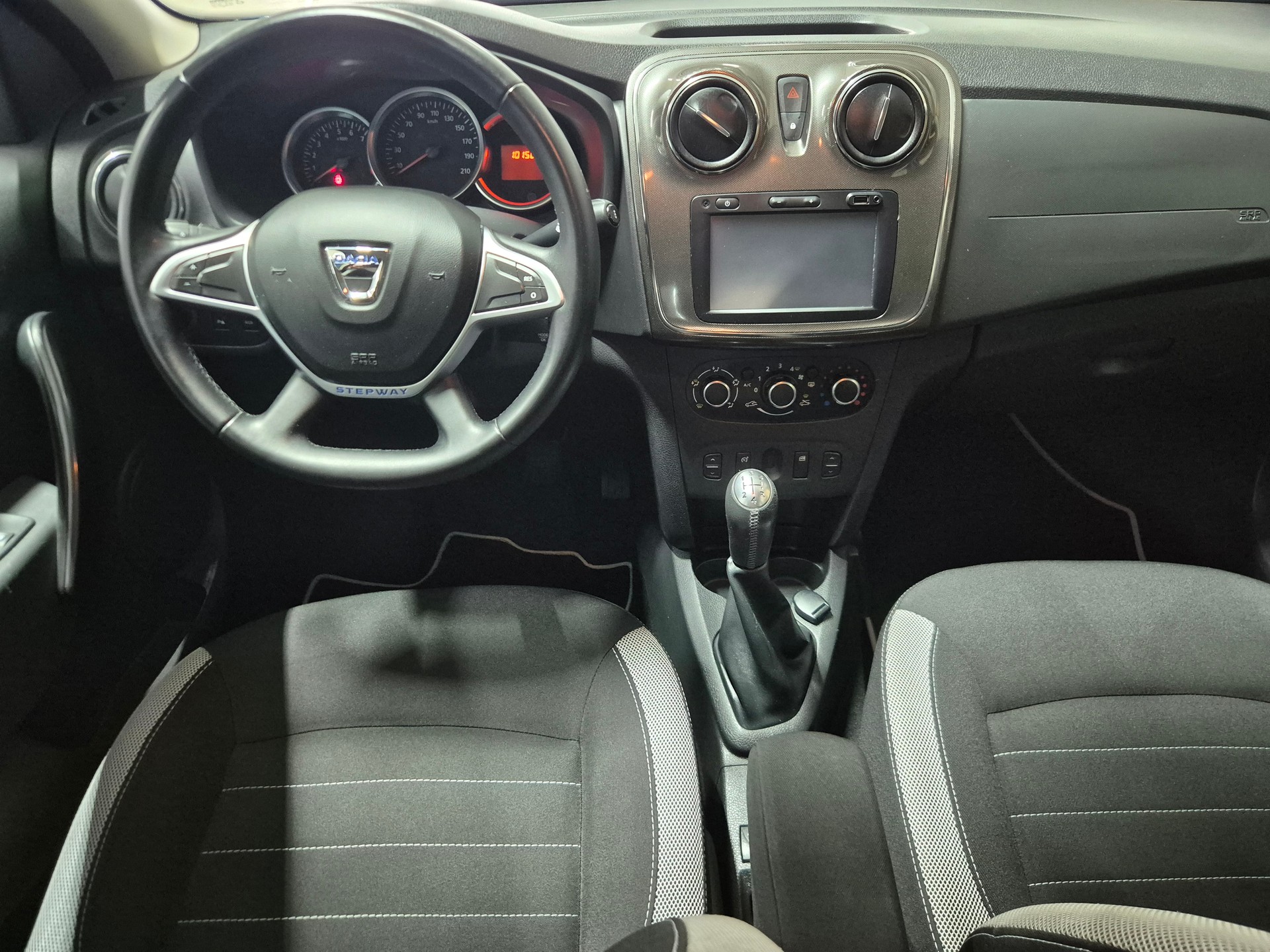 DACIA Sandero Tce 90 Stepway-image-7
