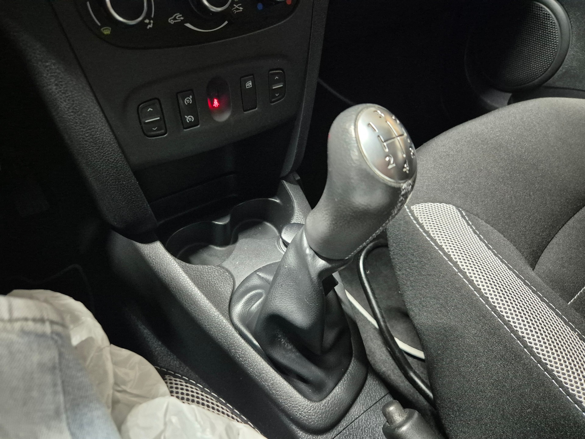 DACIA Sandero Tce 90 Stepway-image-13