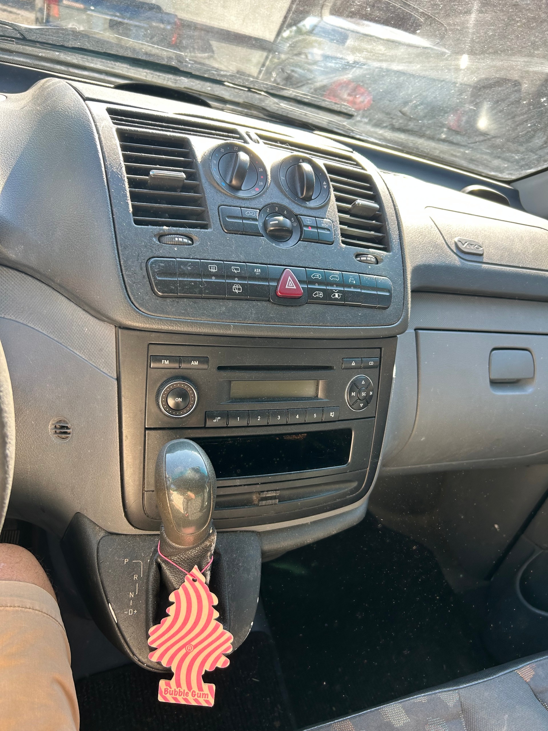 MERCEDES-BENZ Vito 111 CDI EL 4x4-image-7