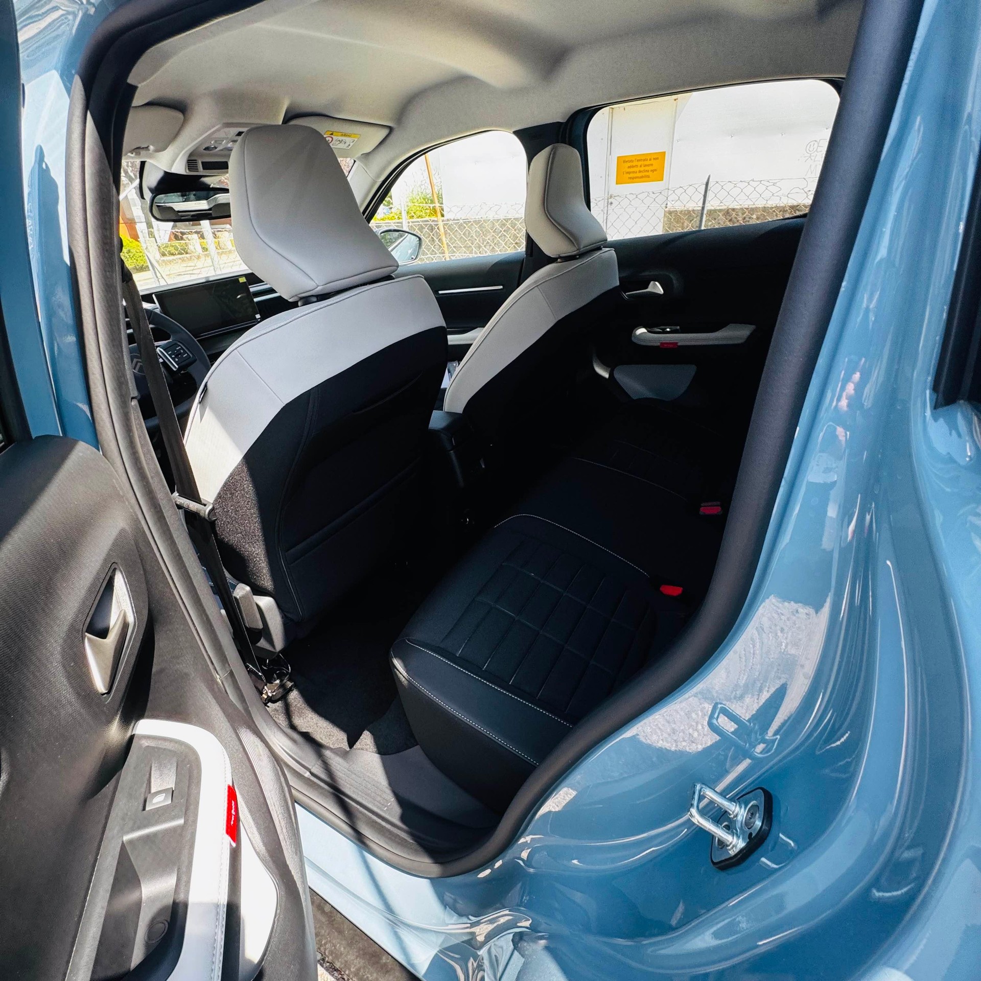 CITROEN NEW C3 1.2 110 Hybrid Max-image-9
