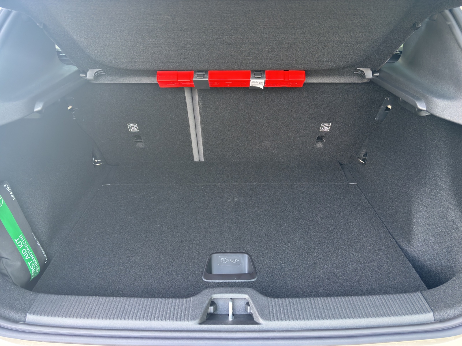 VOLVO EX30 P8 Ultra AWD-image-12