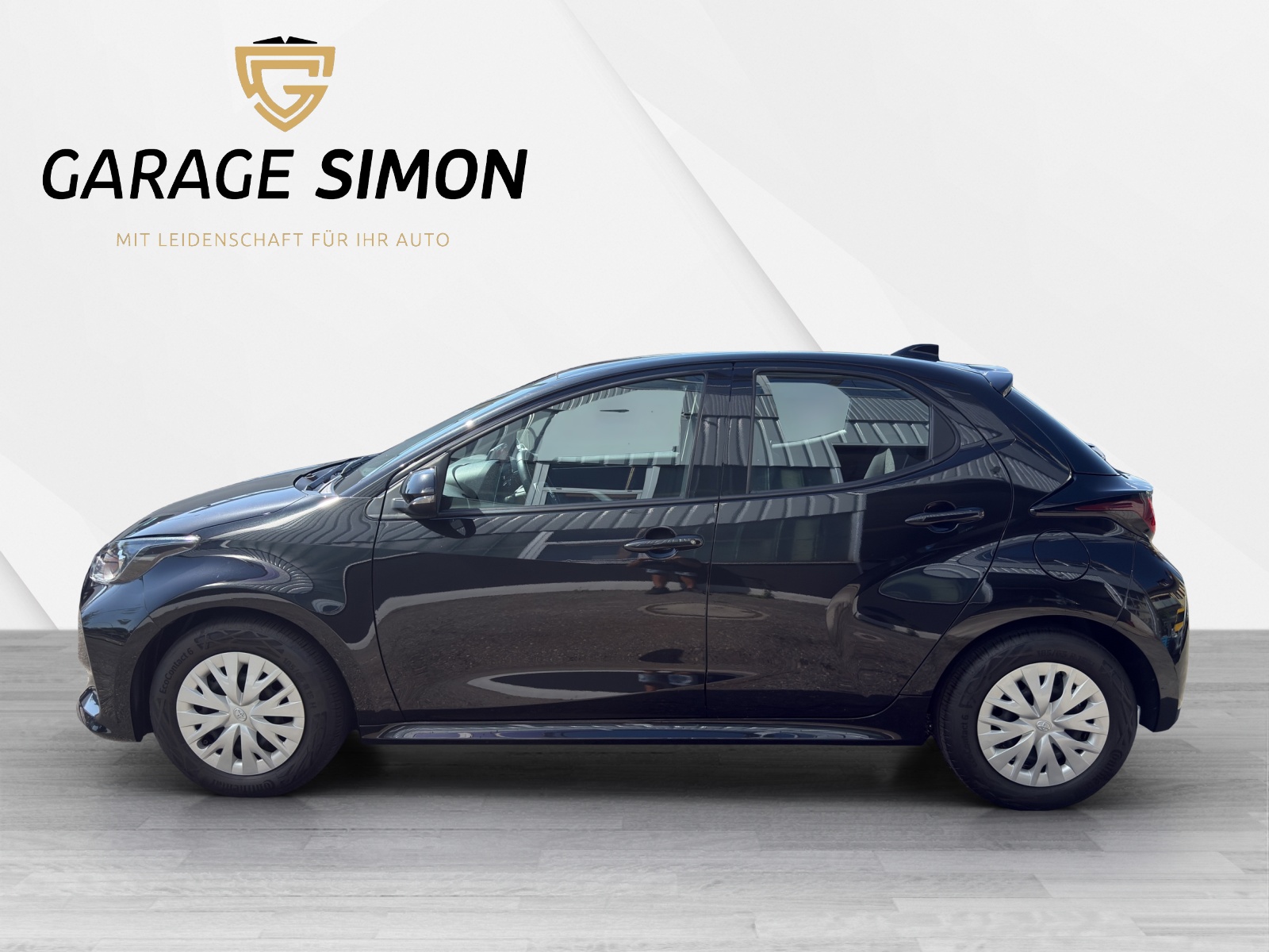 TOYOTA Yaris 1.0 Active ***RÜCKFAHRKAMERA***-image-5