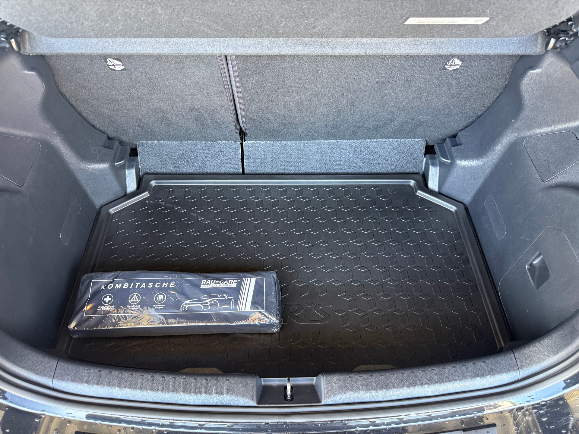 TOYOTA Yaris 1.0 Active ***RÜCKFAHRKAMERA***-image-22
