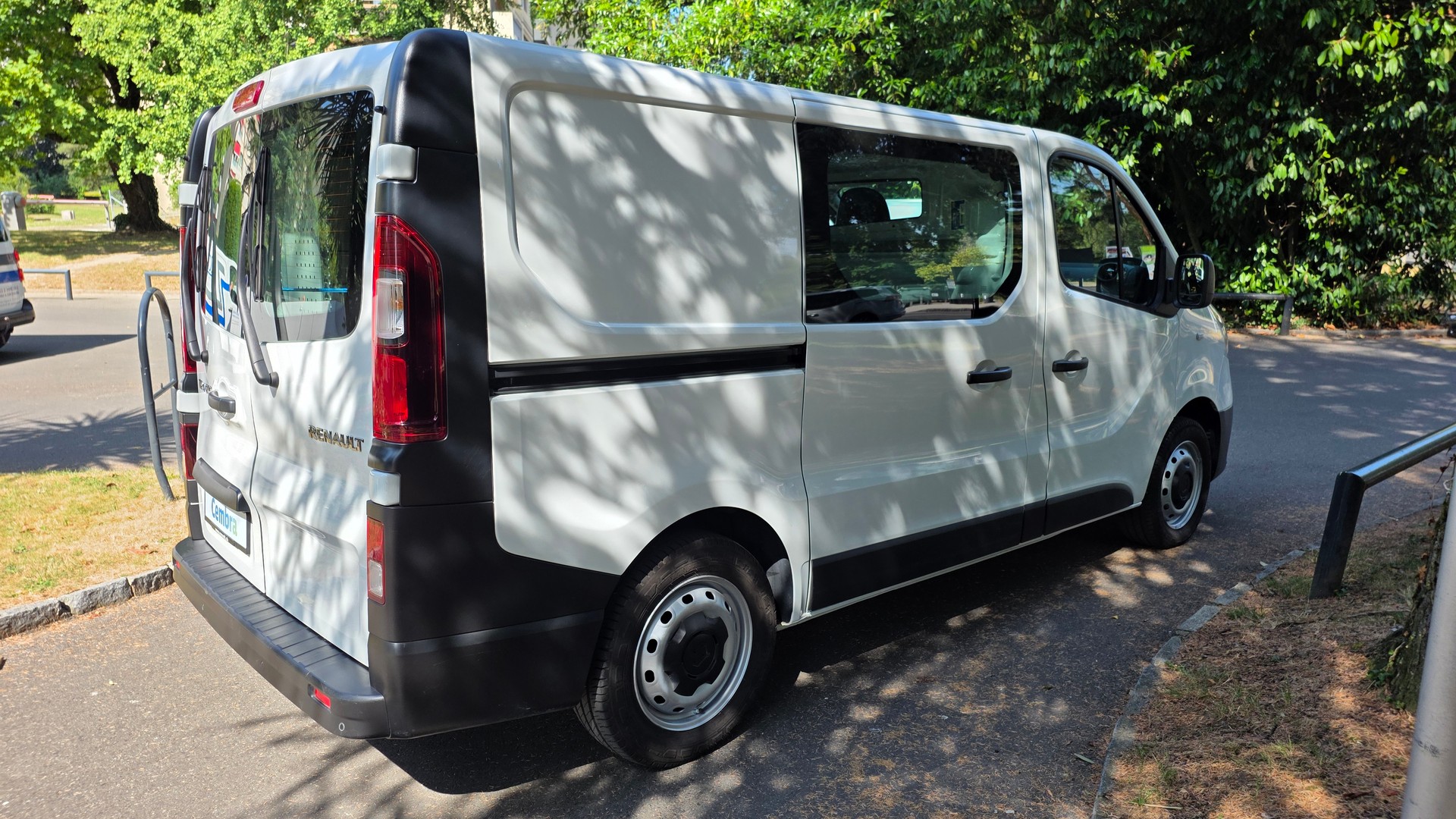 RENAULT Trafic 1.6 dCi 120 2.9t Acces L1H1-image-9