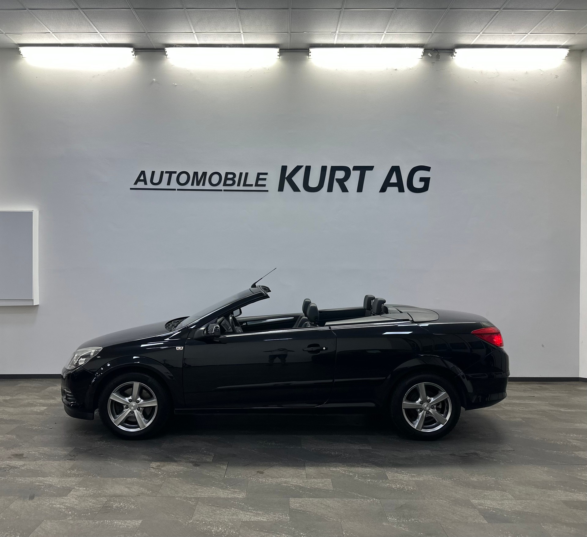 OPEL Astra TT 1.6i 16V Turbo Enjoy-image-2