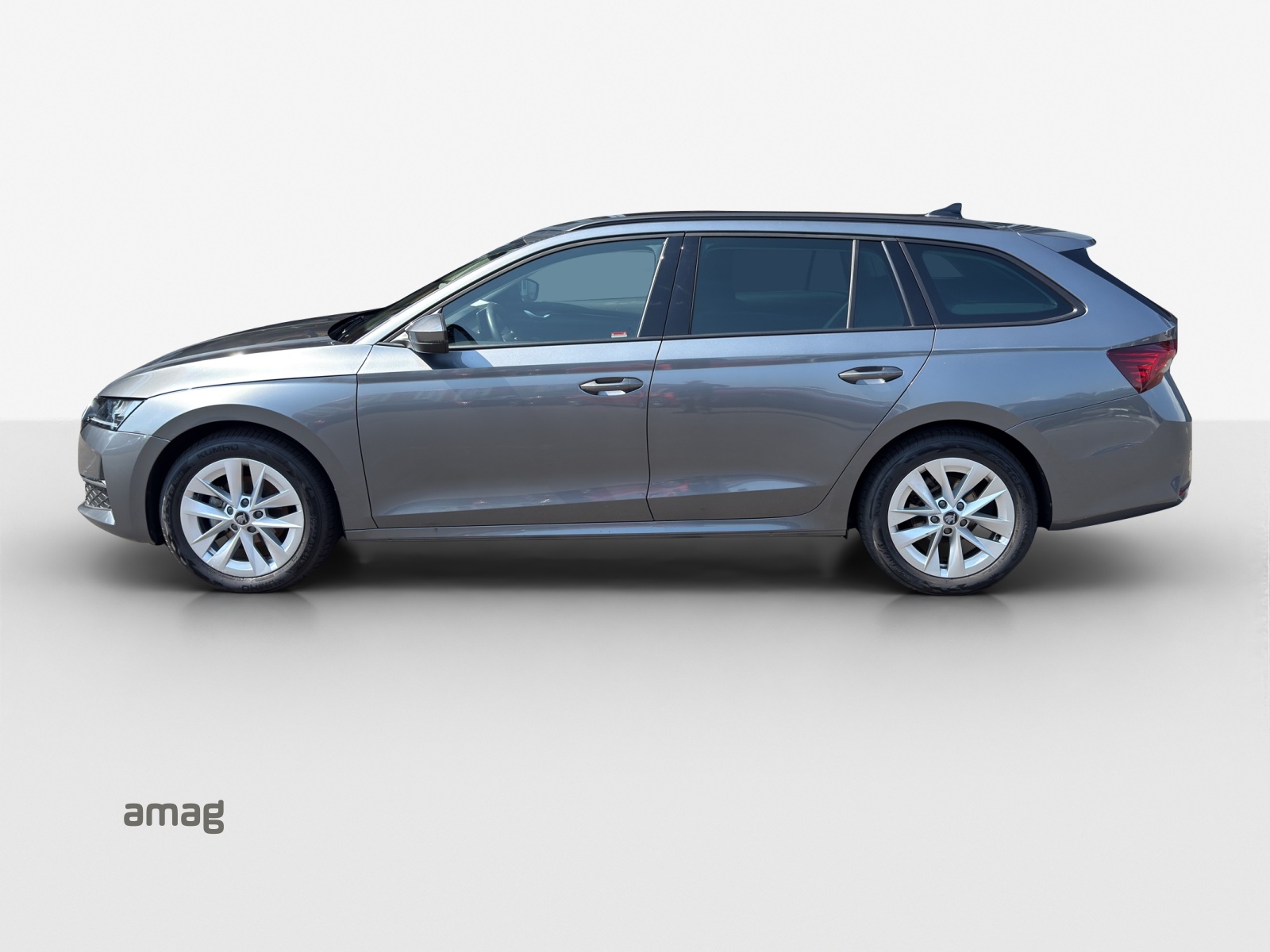 SKODA Octavia Combi 1.5 TSI mHEV DSG Dynamic-image-1