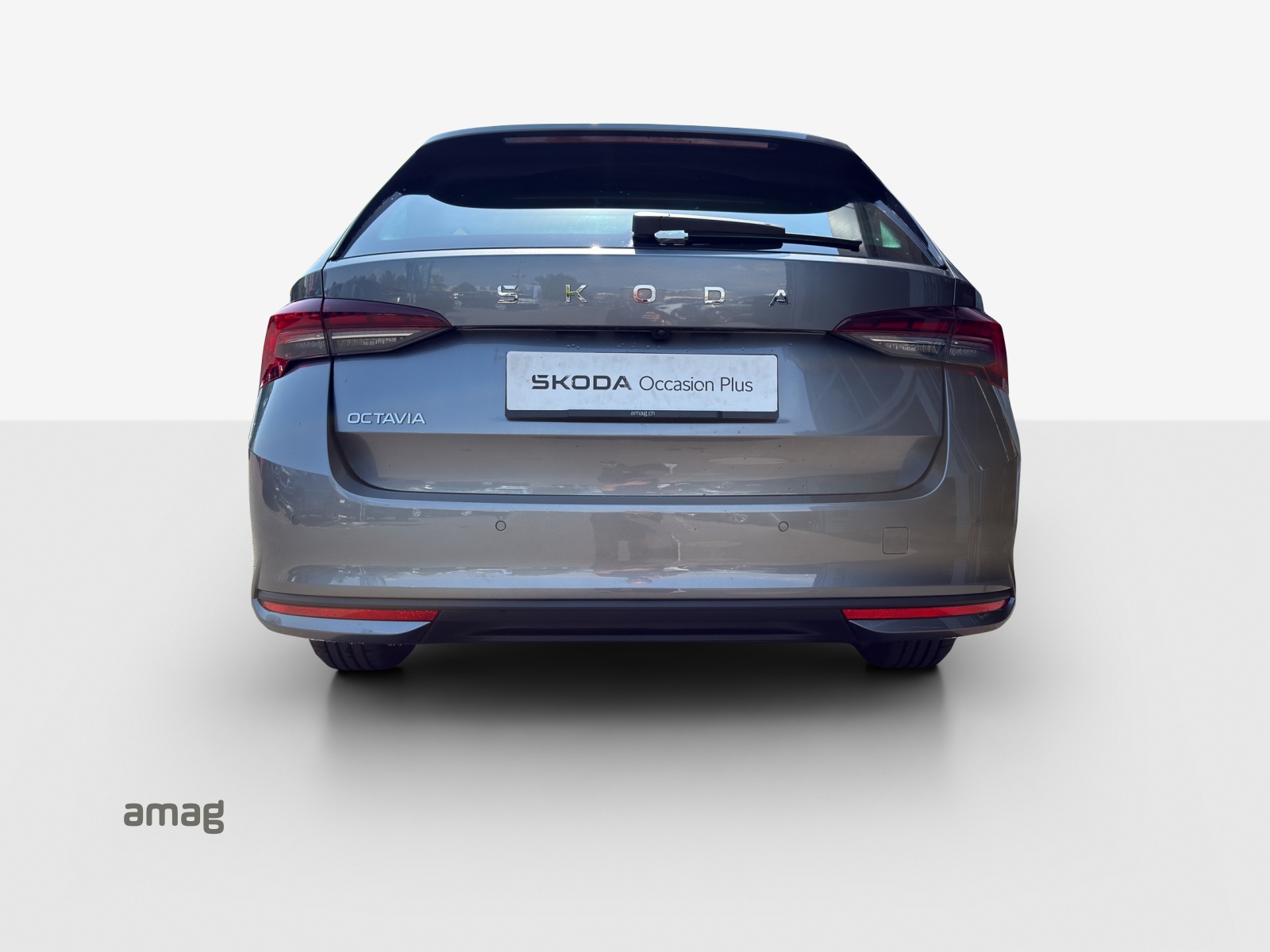 SKODA Octavia Combi 1.5 TSI mHEV DSG Dynamic-image-3