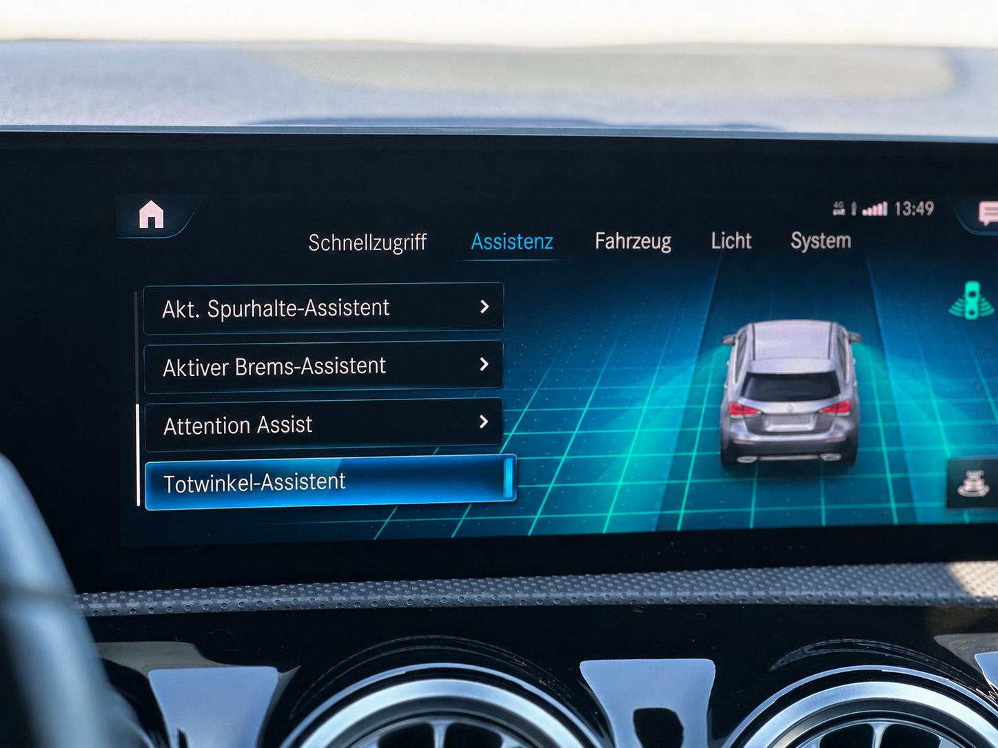 MERCEDES-BENZ A 250 | Frisch ab MFK | Head-up | 360° Kamera | Gratis-Service bis 2028 | 8-fach-image-15
