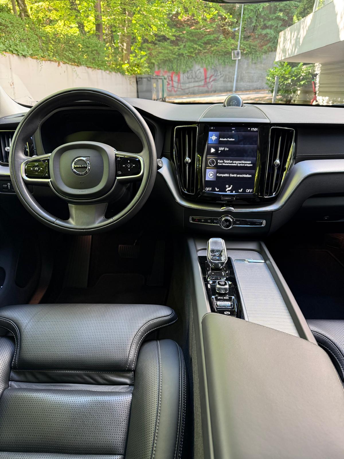 VOLVO 2.0 T8 TE Inscription Expression eAWD-image-6