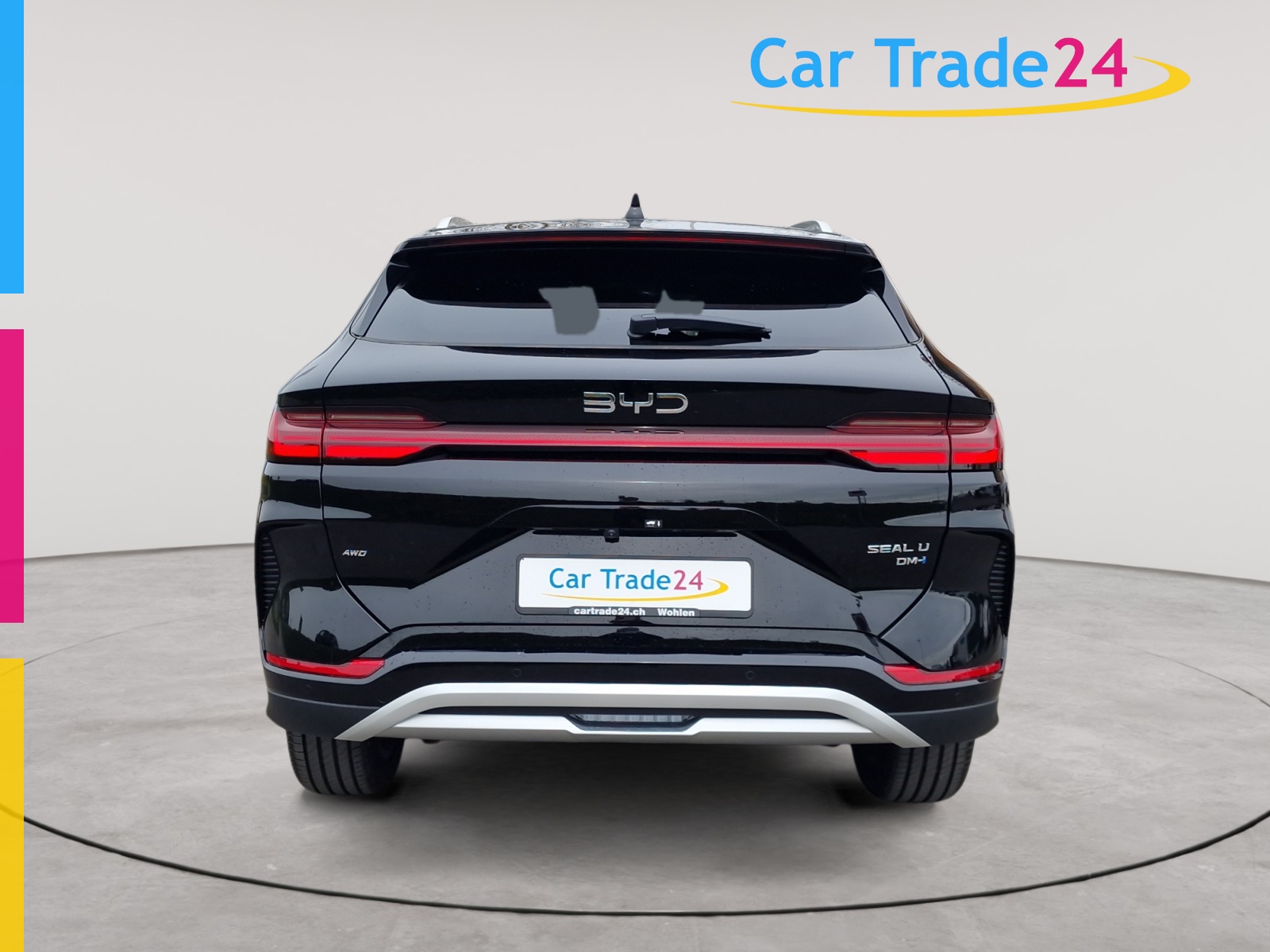 BYD Seal U DM-i Design AWD Panorama 324 PS Reichweite 70 km-image-6