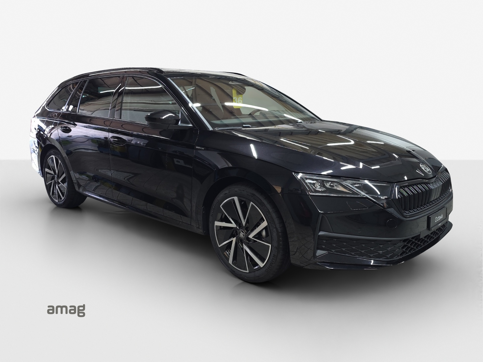 SKODA Octavia Combi 1.5 TSI mHEV DSG Sport Line-image-5