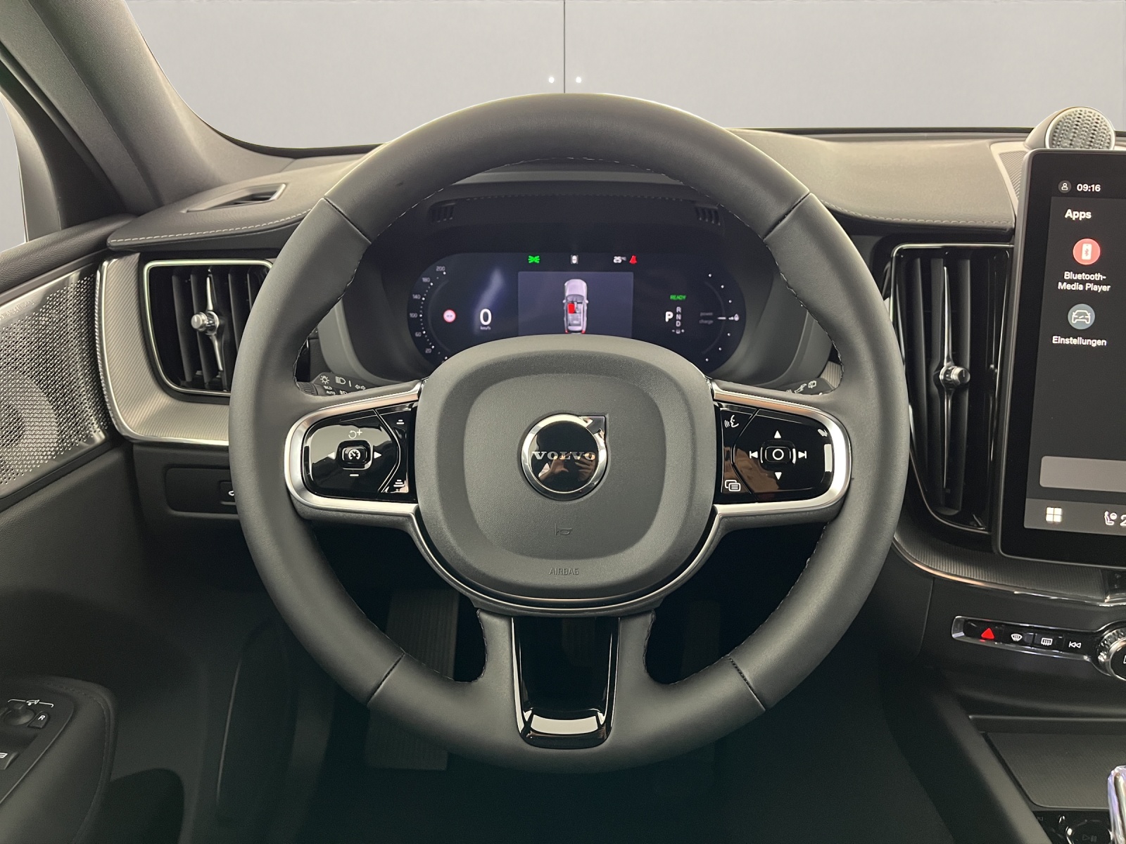 VOLVO XC60 2.0 T6 TE Ultra Dark eAWD-image-13