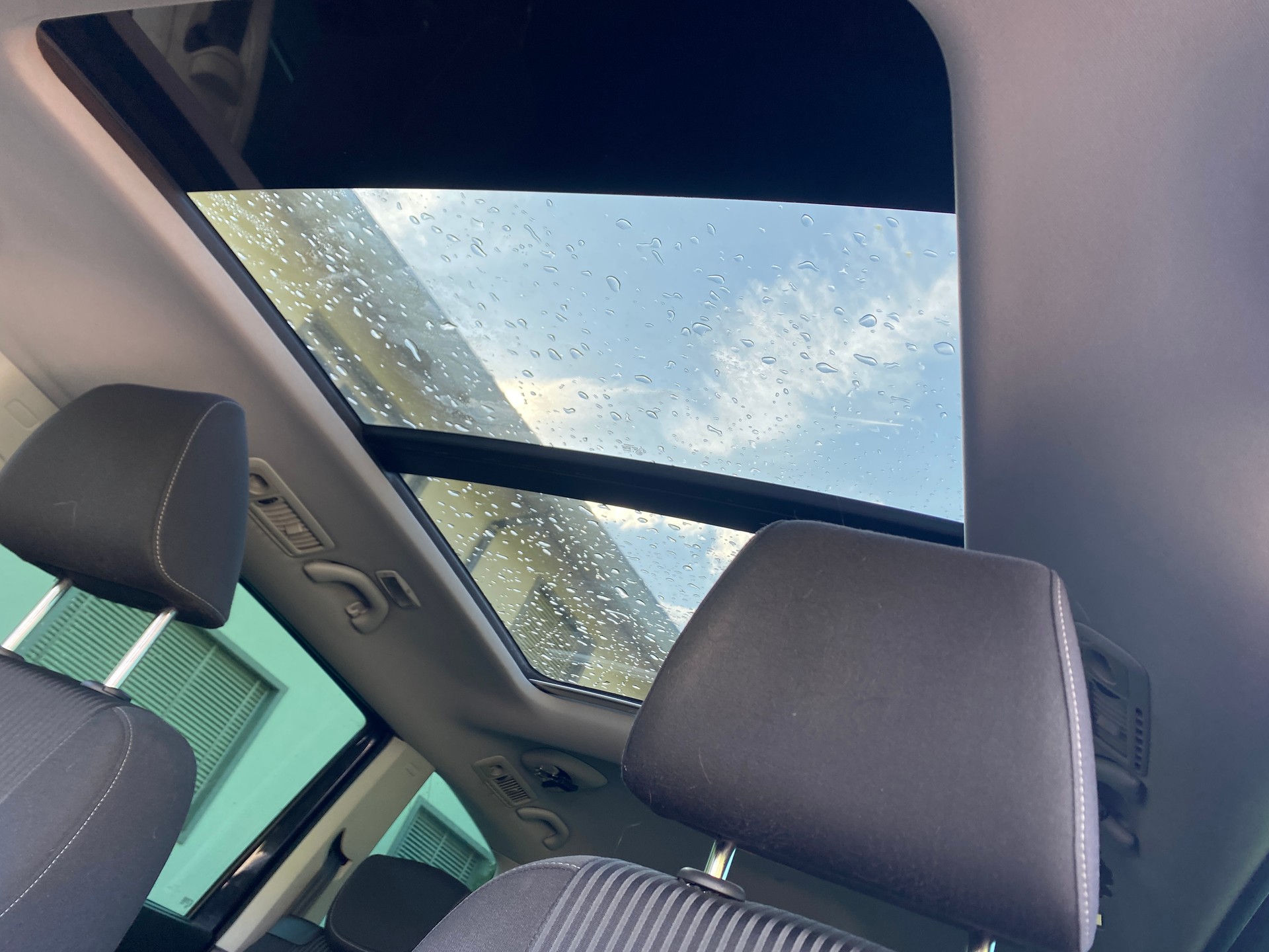 SEAT Alhambra 1.4 TSI Reference Eco DSG-image-15