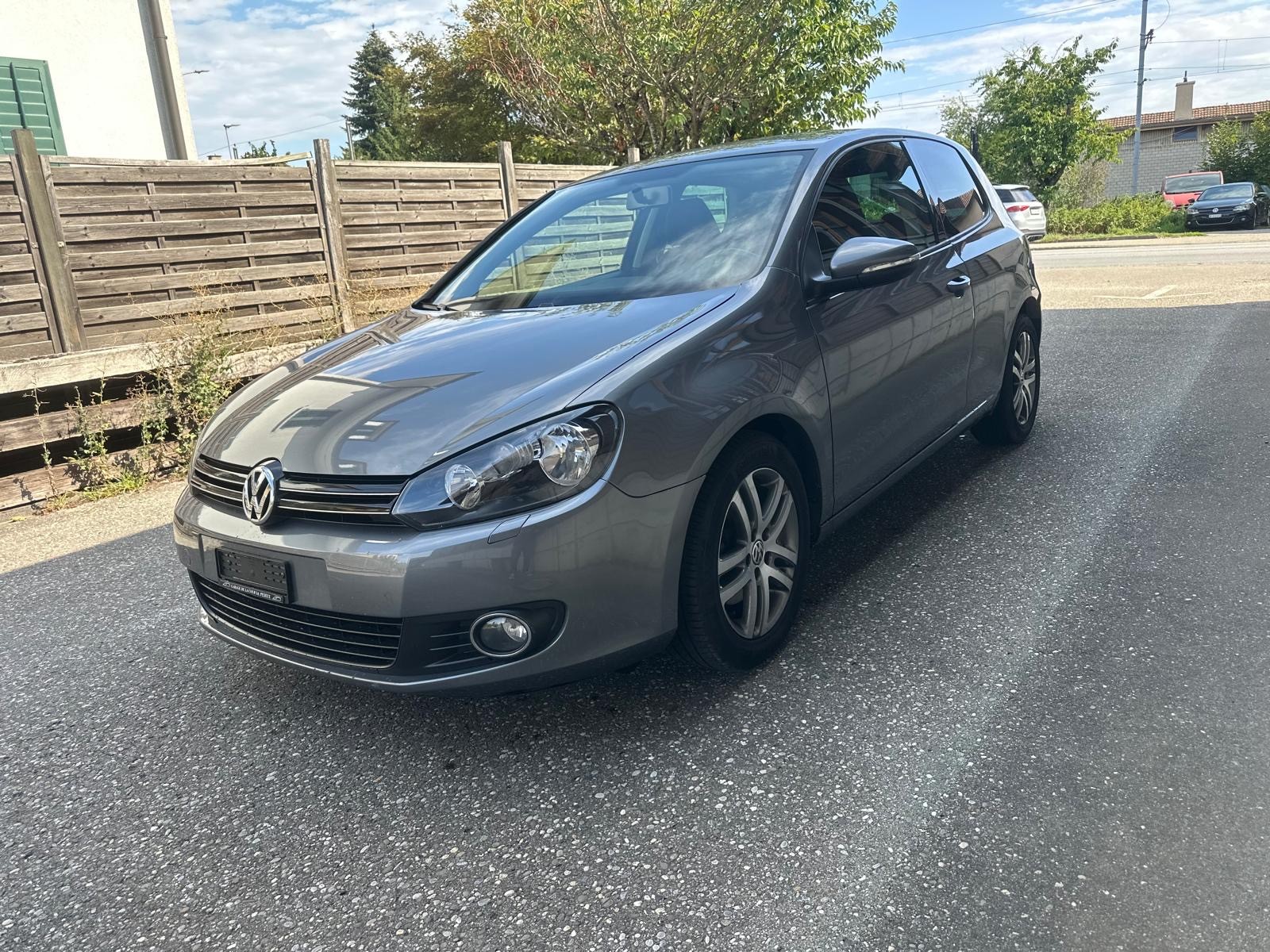 VW Golf 1.4 TSI Comfortline DSG-image-1