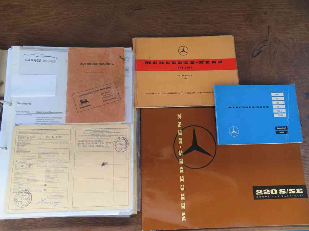 MERCEDES-BENZ 220 S-image-15
