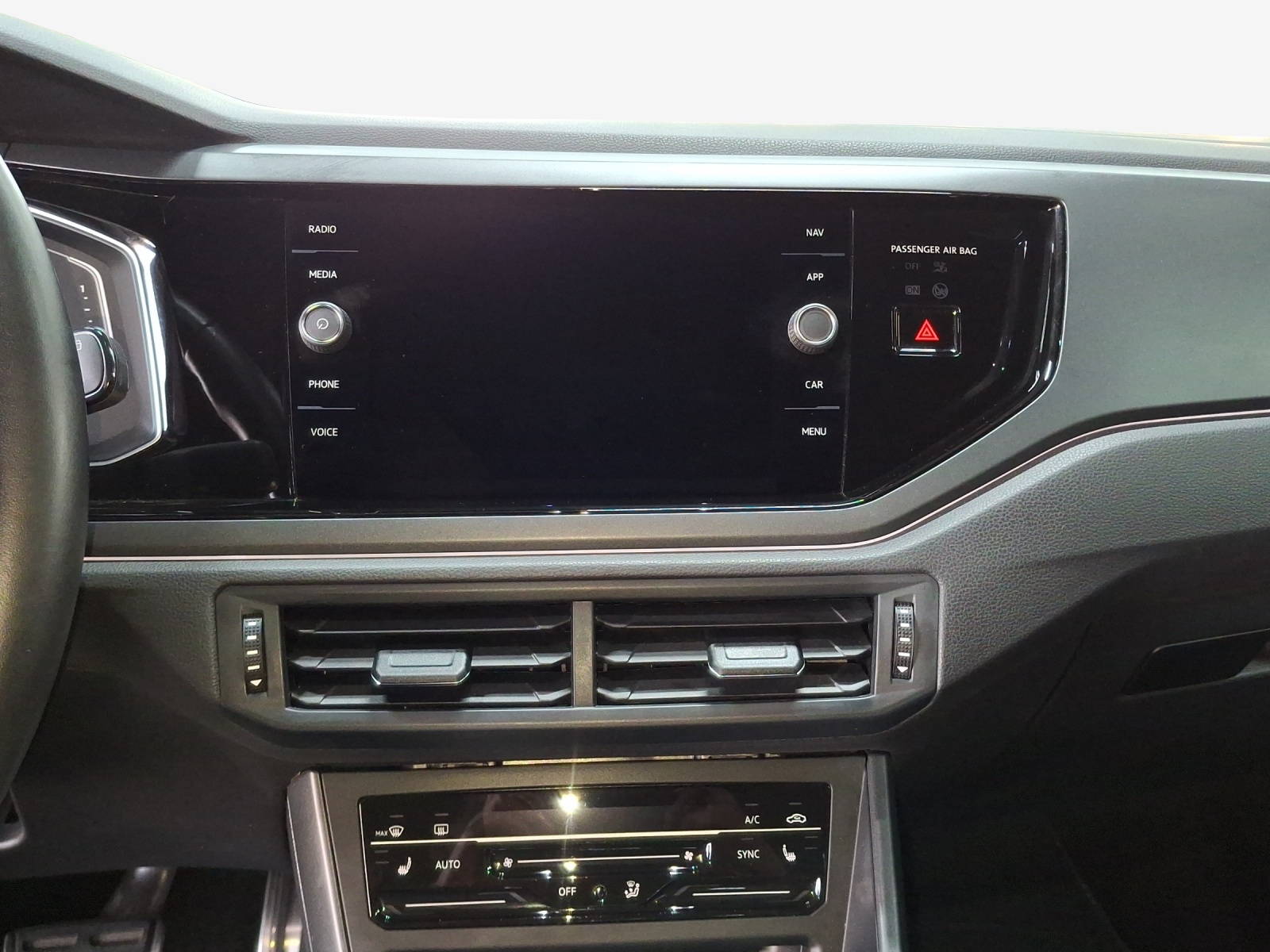 VW Taigo 1.5 TSI R-Line DSG-image-10