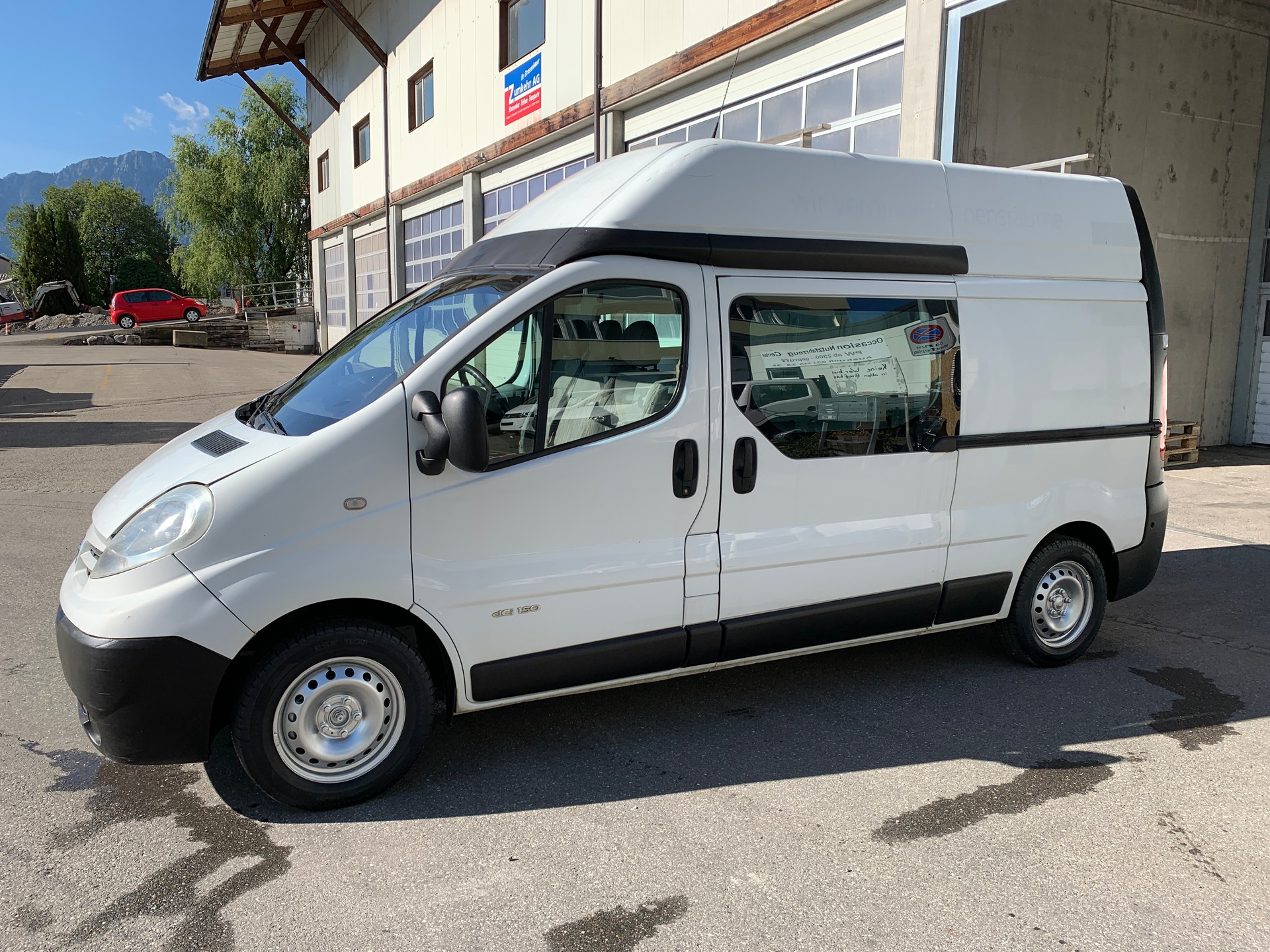 NISSAN Primastar 2.5dCi 150 Comfort 2.9t-showroom-element-1