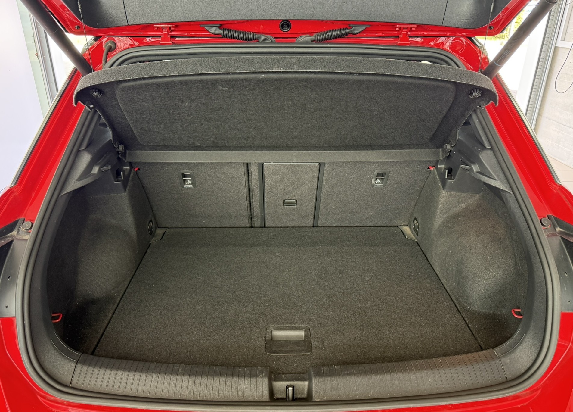 VW T-Roc 2.0 TSI Sport DSG 4Motion-image-6