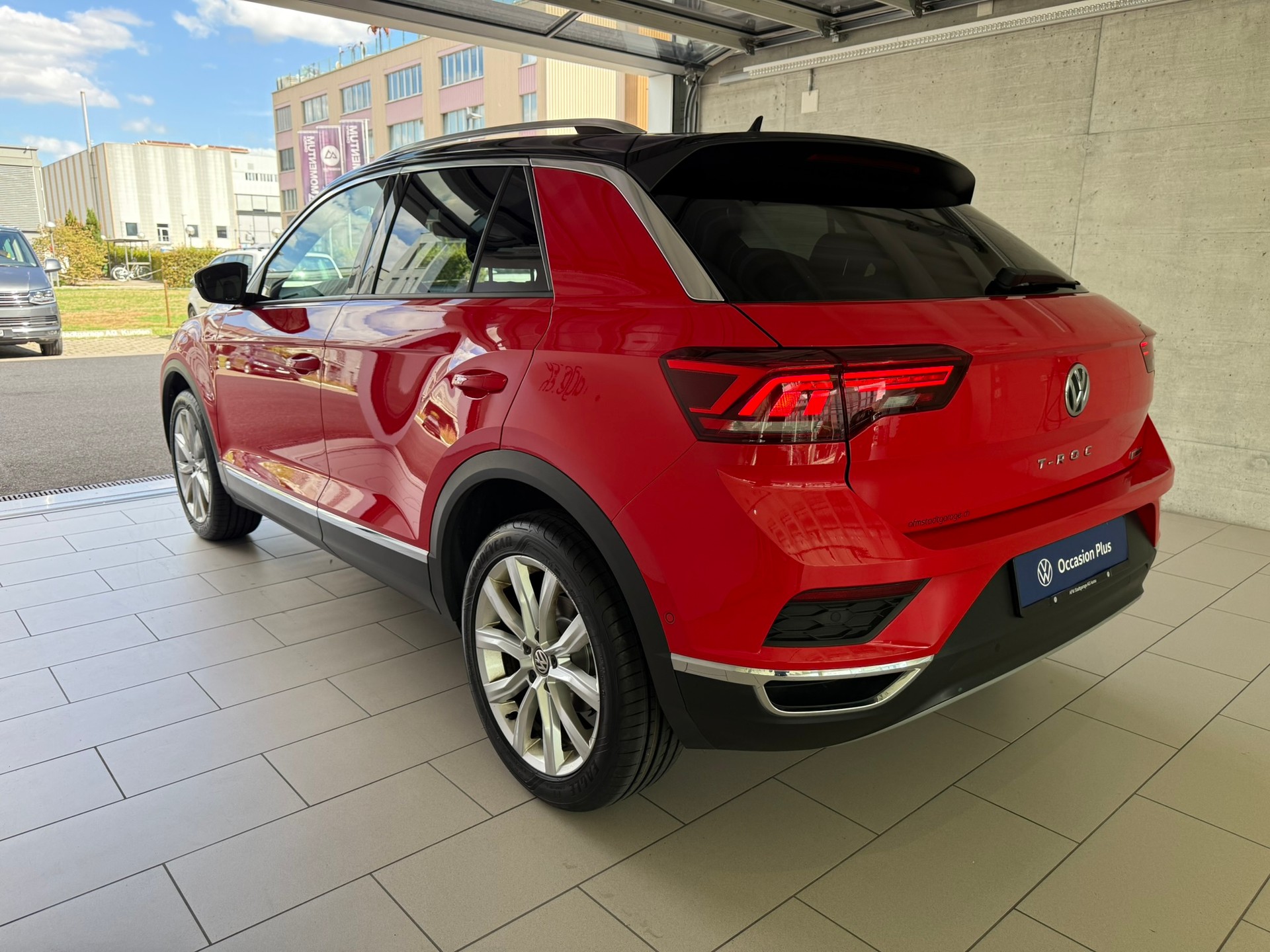 VW T-Roc 2.0 TSI Sport DSG 4Motion-showroom-element-3